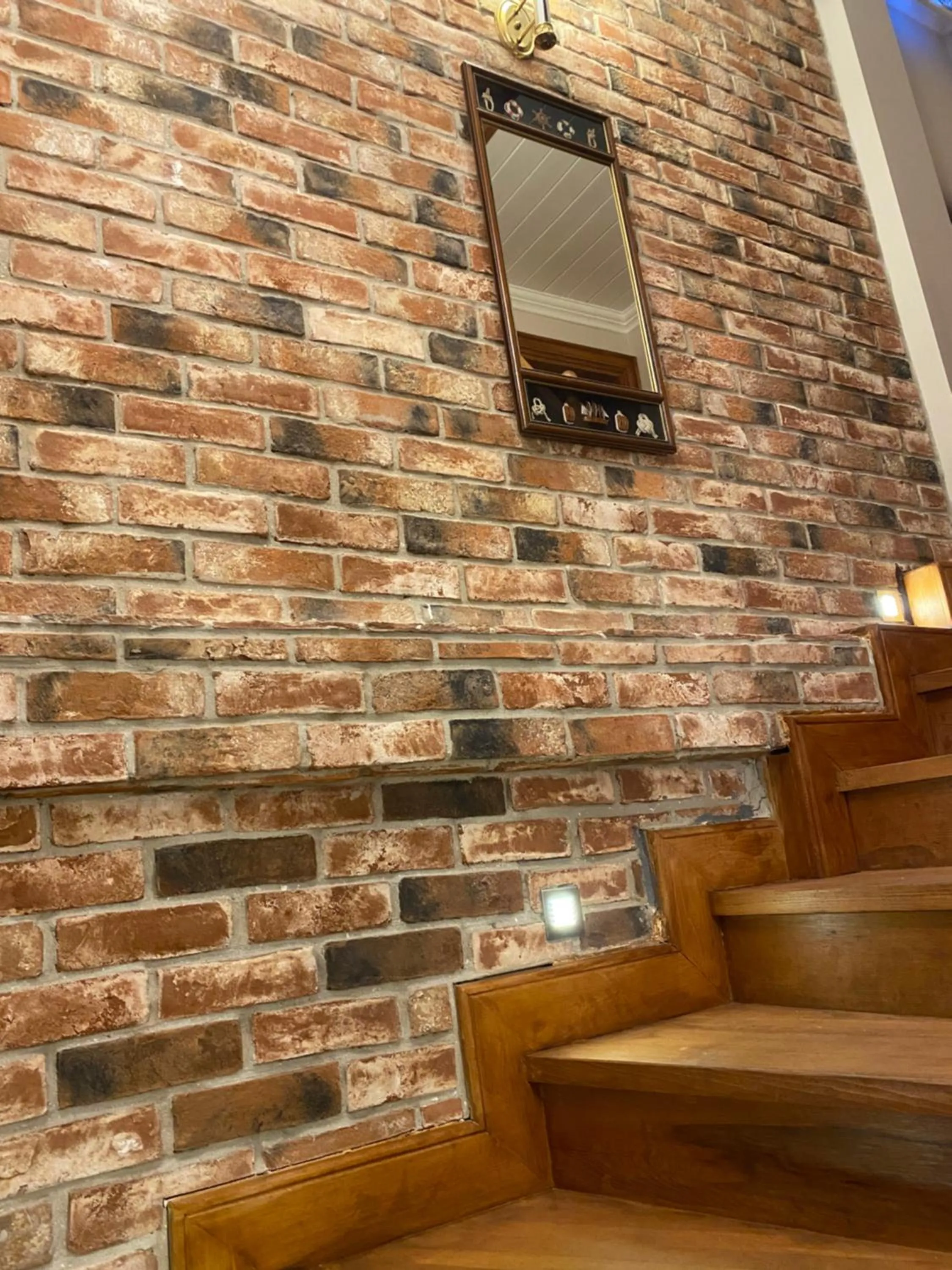 Property building in Bosphorus Bridge