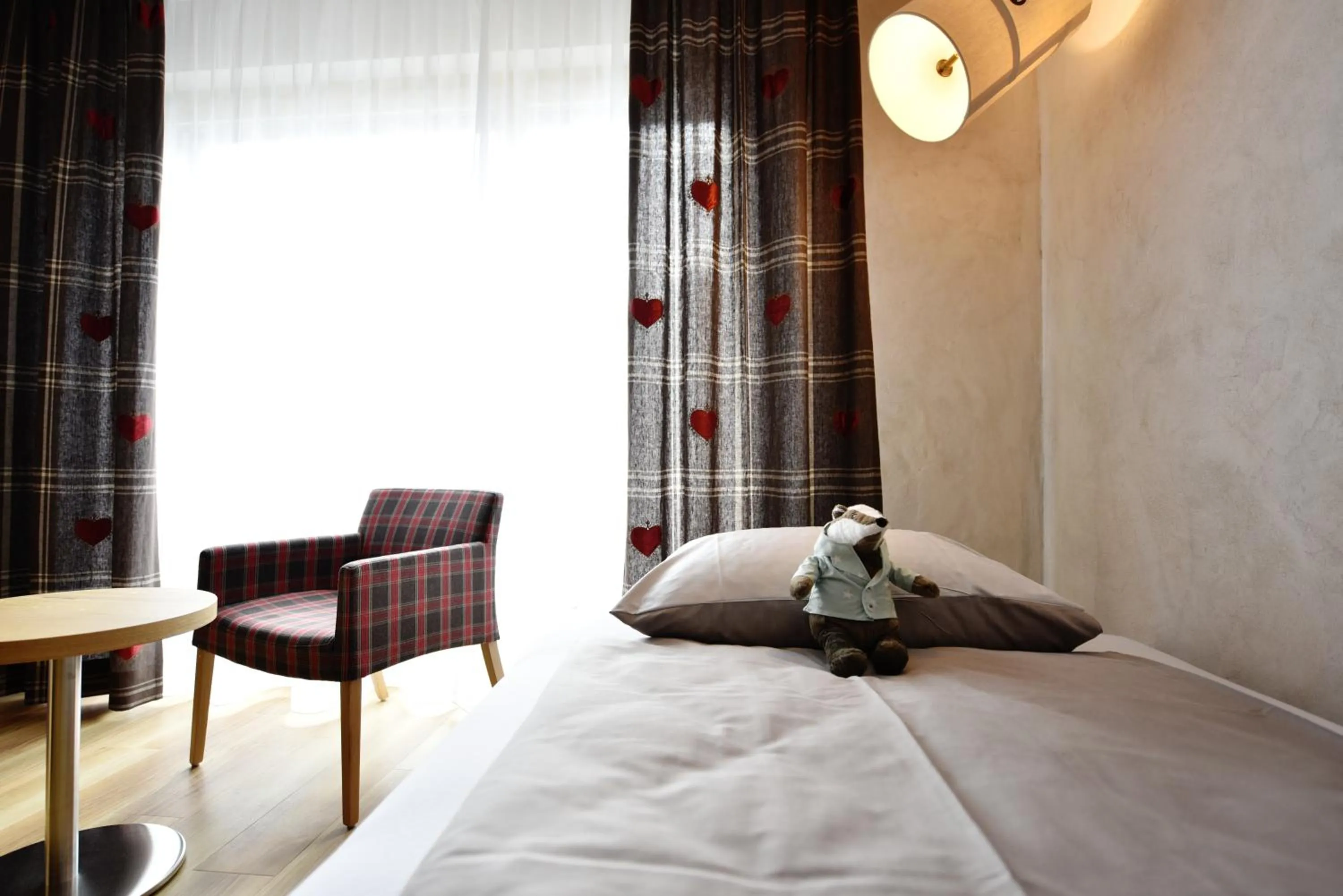 Bed in Landgasthof Kreuz - Ihr Businesshotel mit persönlichem Flair