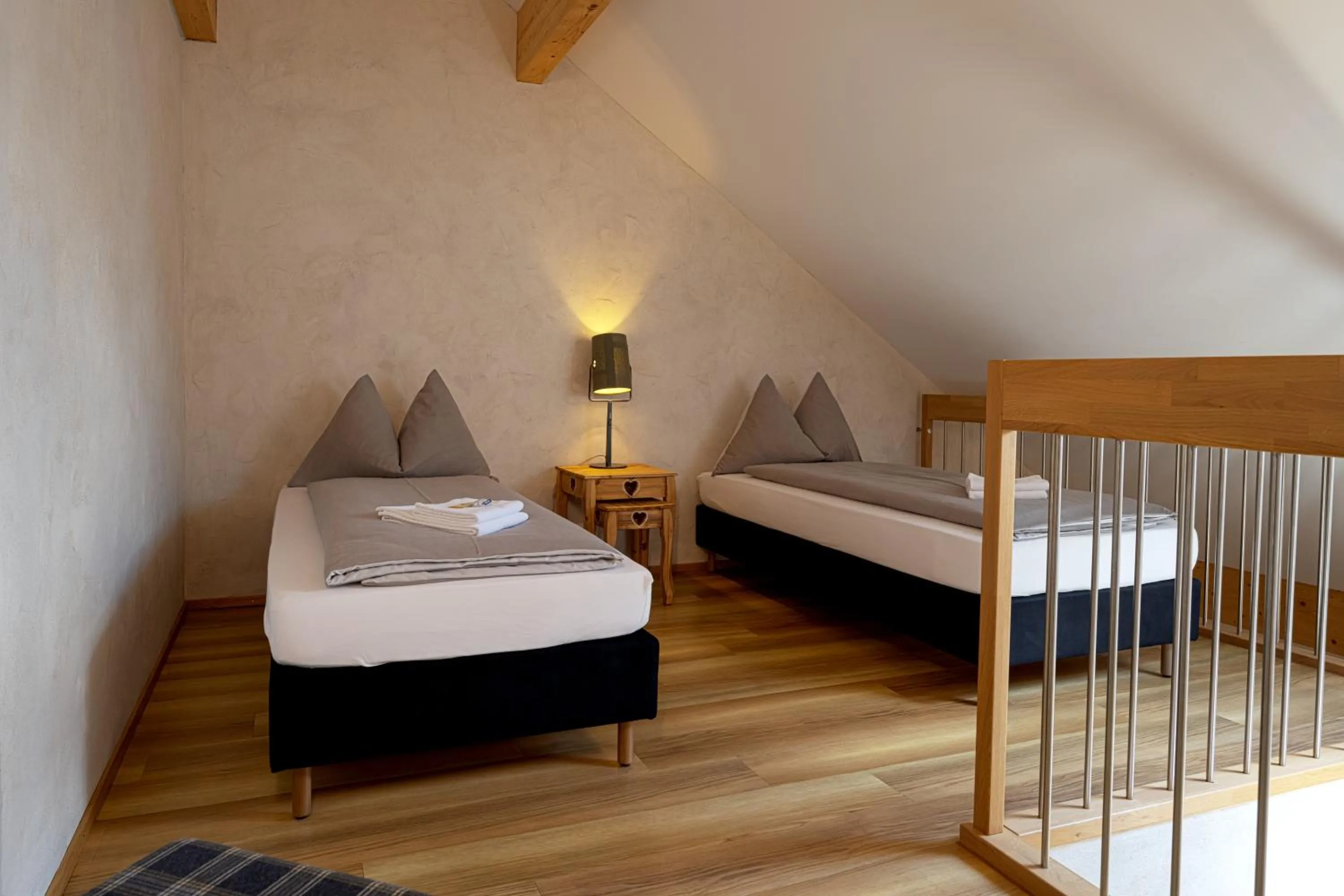 Bed in Landgasthof Kreuz - Ihr Businesshotel mit persönlichem Flair