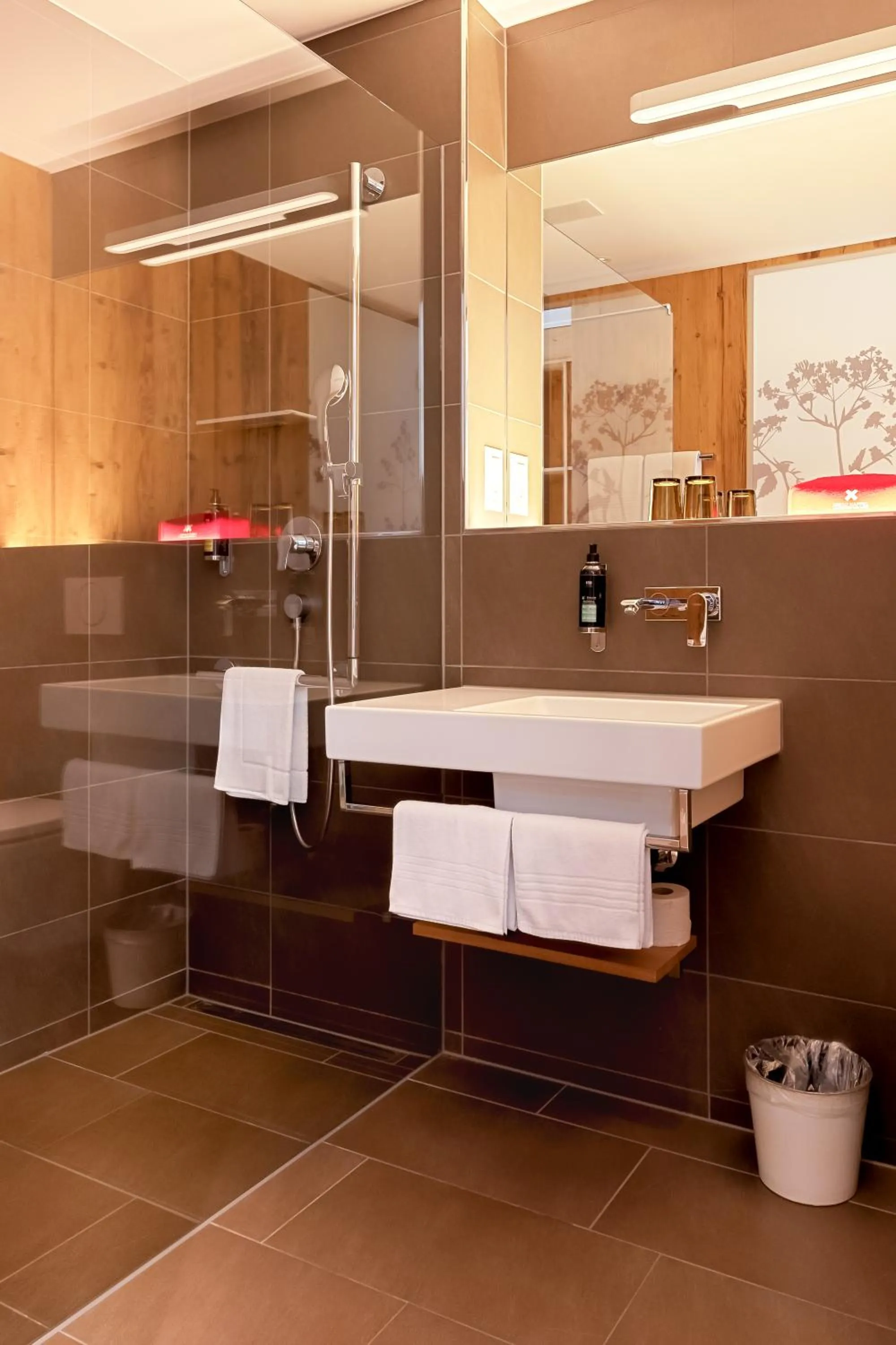 Bathroom in Landgasthof Kreuz - Ihr Businesshotel mit persönlichem Flair