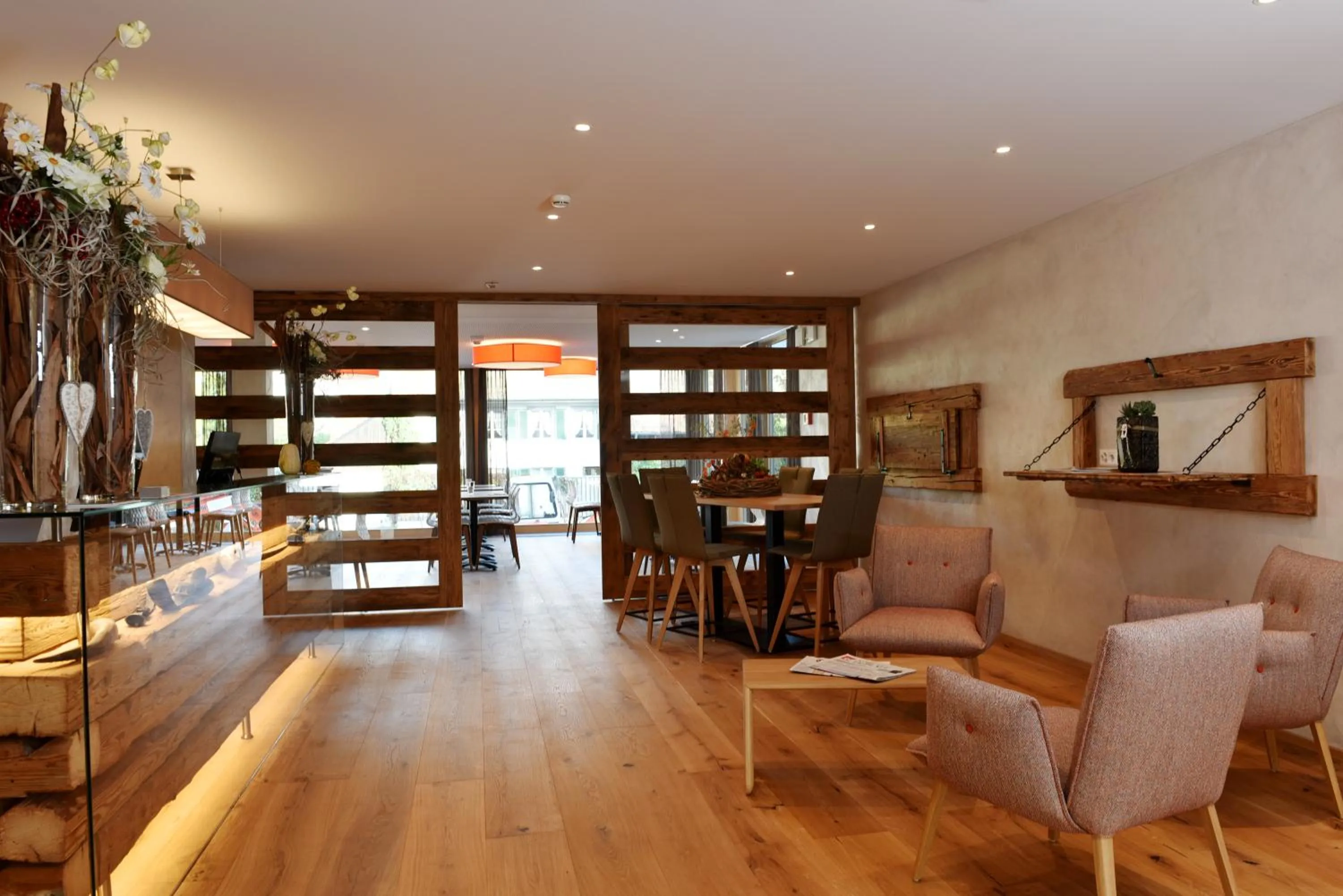 Lobby or reception in Landgasthof Kreuz - Ihr Businesshotel mit persönlichem Flair