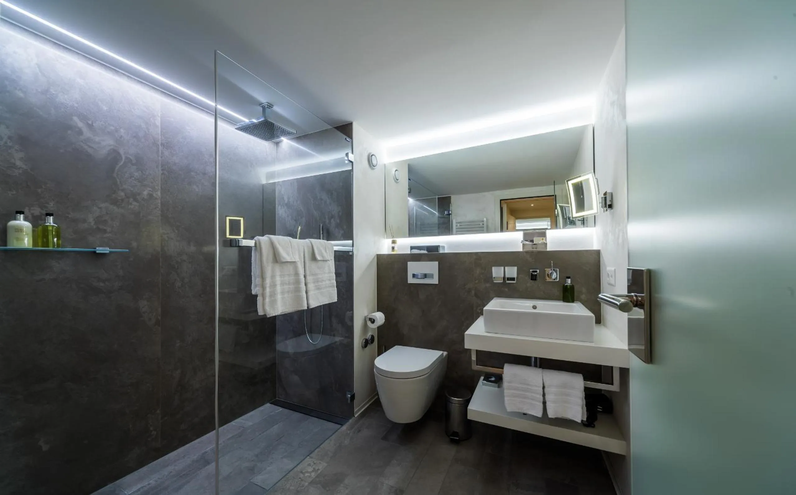 Bathroom in Hotel Bellerive