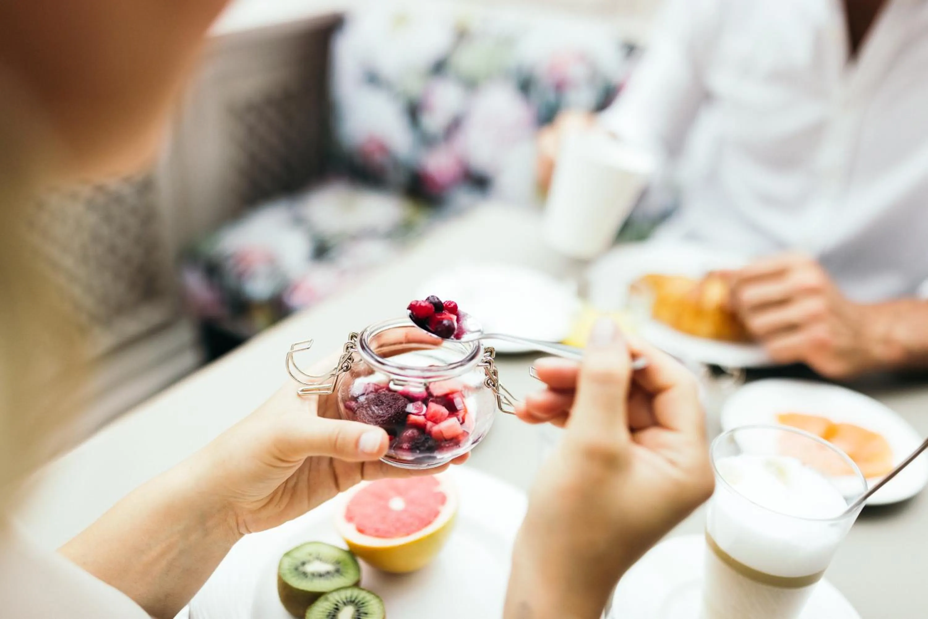 Breakfast in la couronne Hotel & Spa