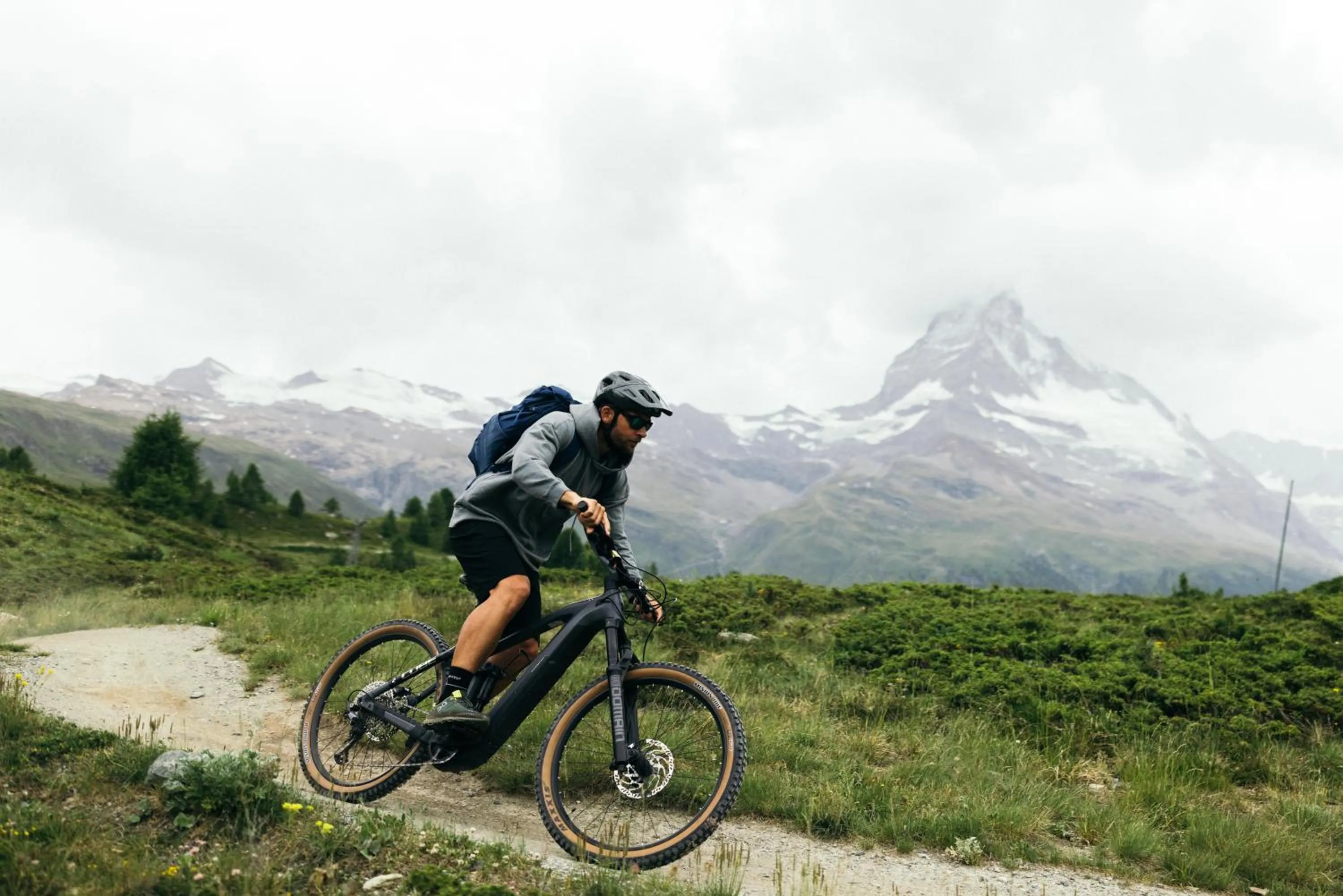 Cycling in la couronne Hotel & Spa