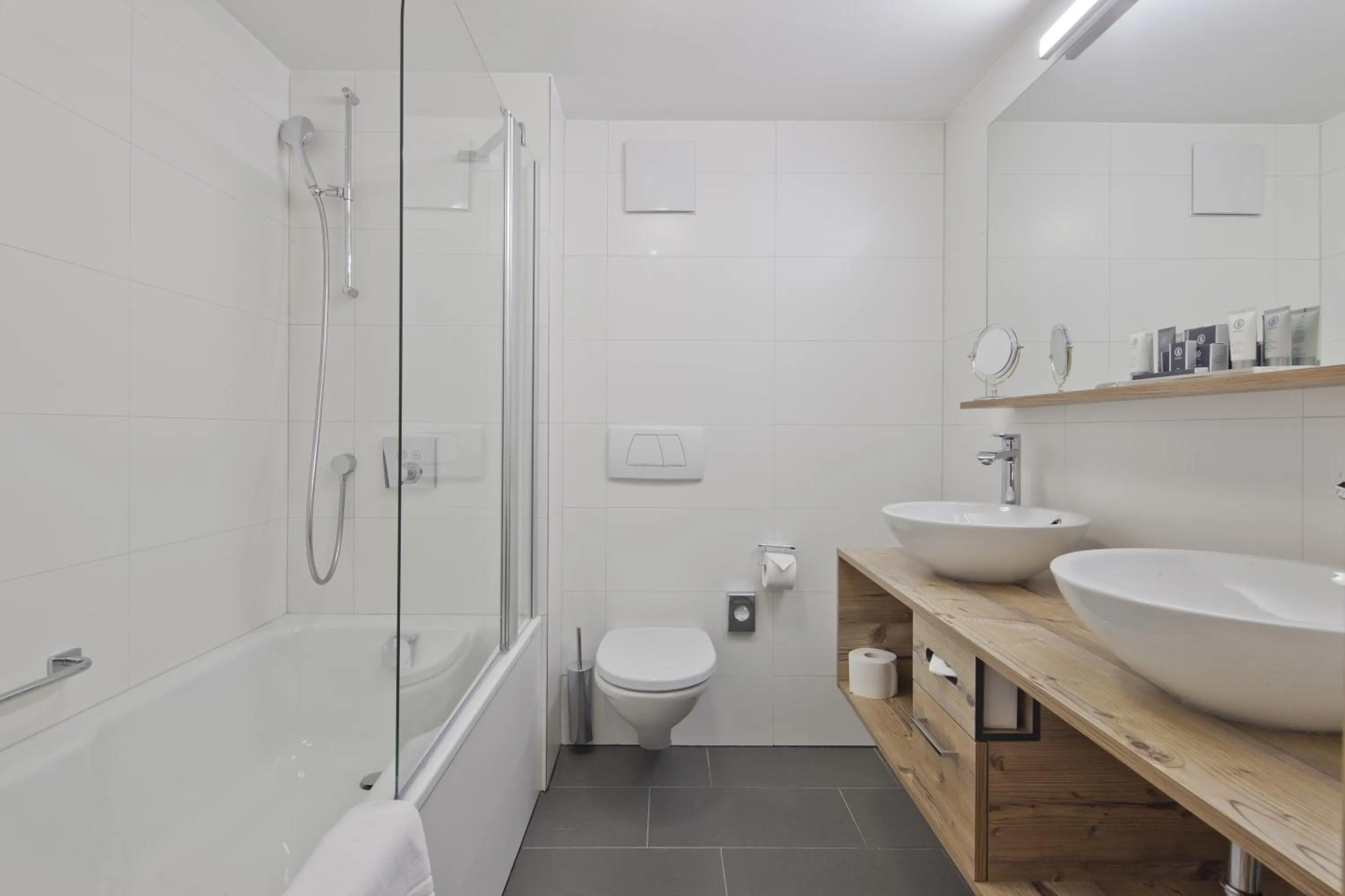 Toilet in Relais & Chateaux Schönegg