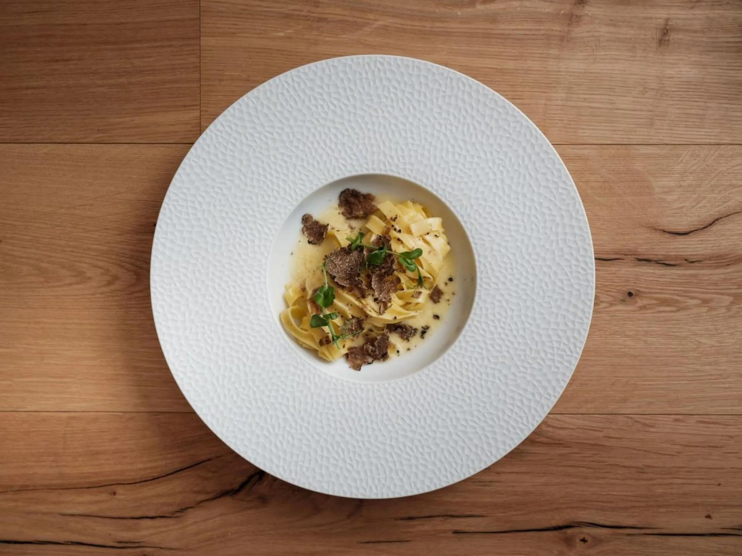 Food and drinks in Relais & Chateaux Schönegg