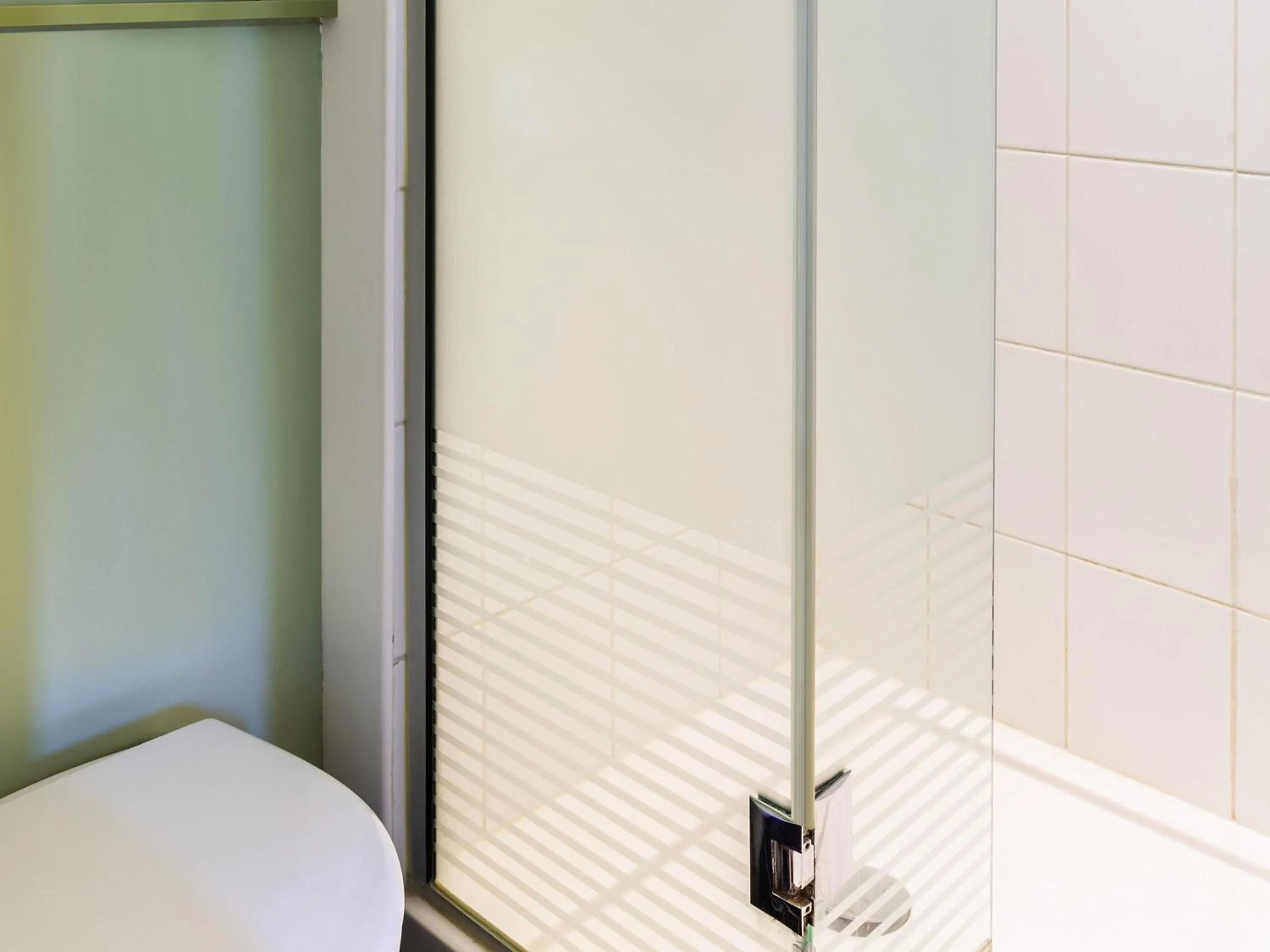 Bedroom, Bed in Ibis Budget St Gratien - Enghien-Les-Bains