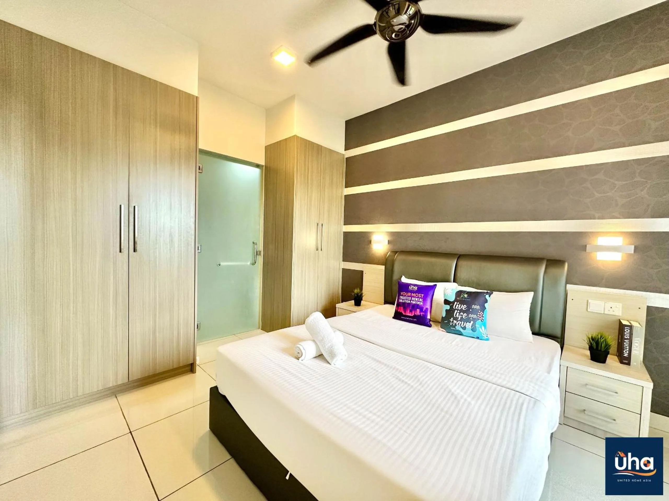 Bedroom, Bed in 1 Tebrau Residences By RR JBcity