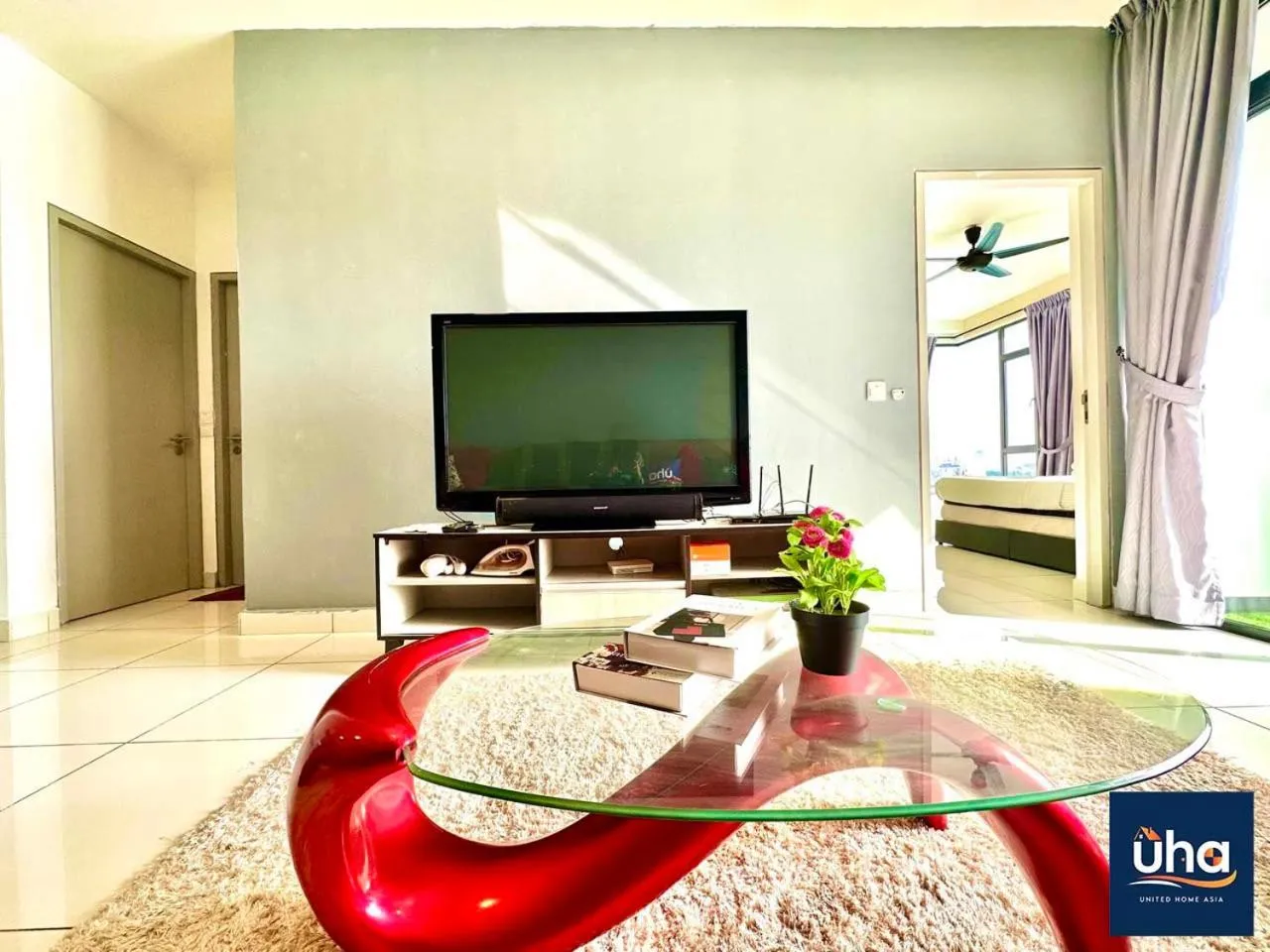 Communal lounge/ TV room in 1 Tebrau Residences By RR JBcity