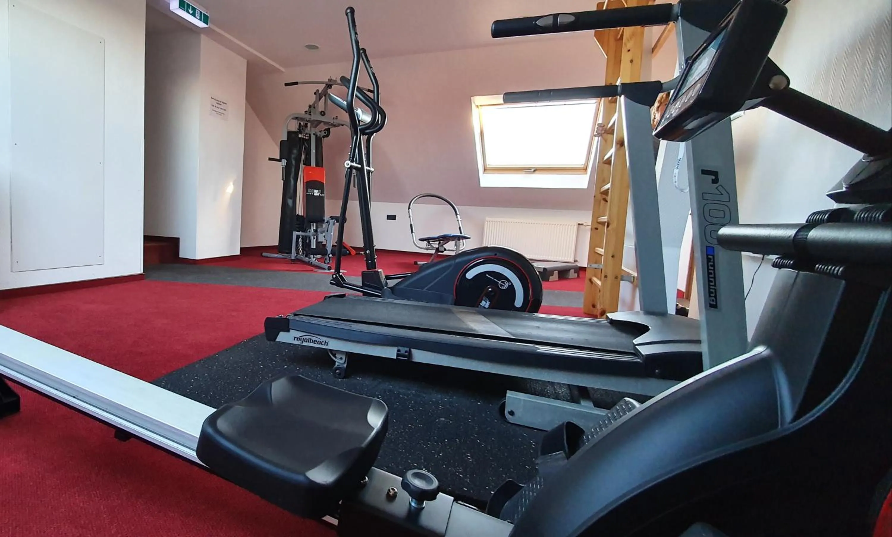Fitness centre/facilities in Akzent Hotel Oberhausen