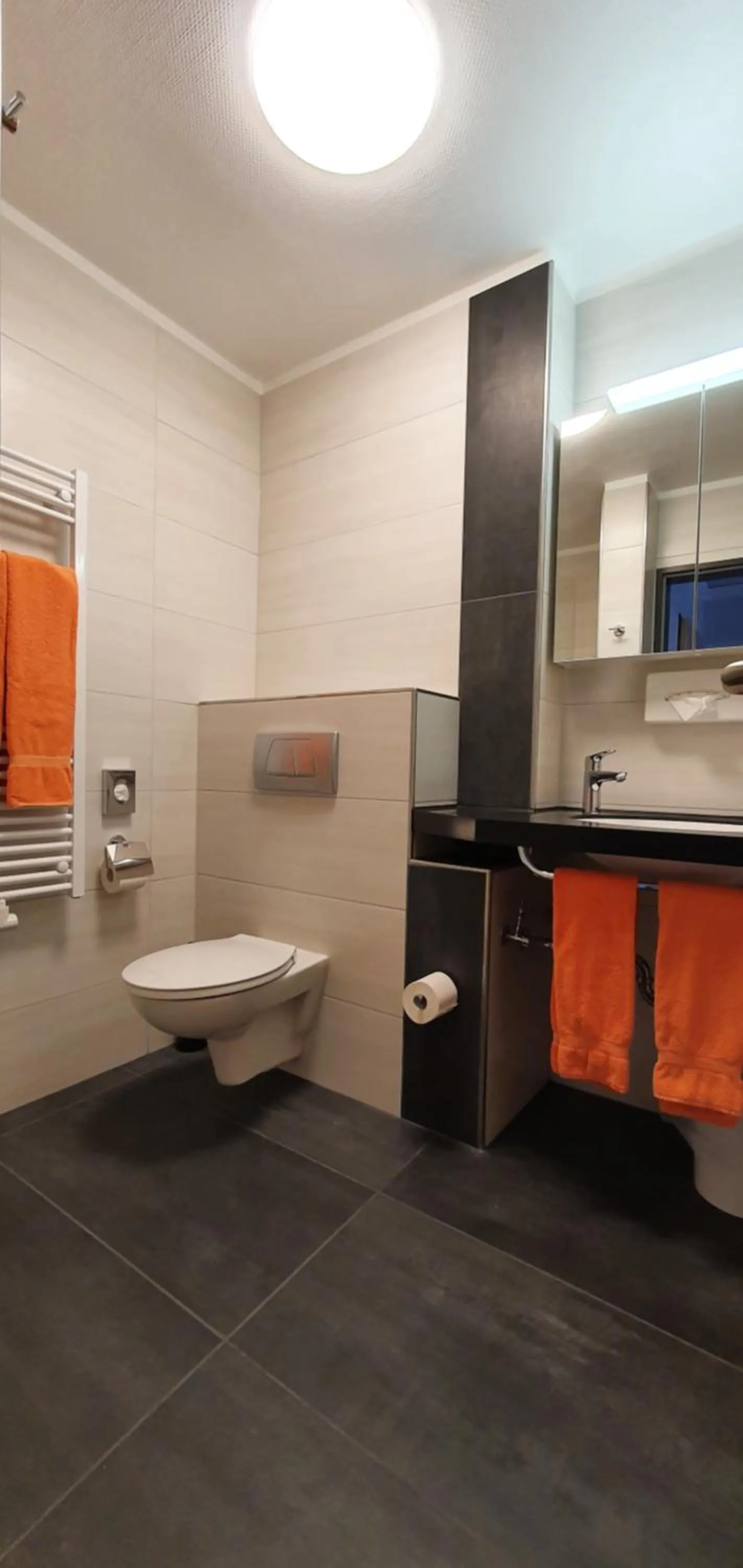 Bathroom in Akzent Hotel Oberhausen