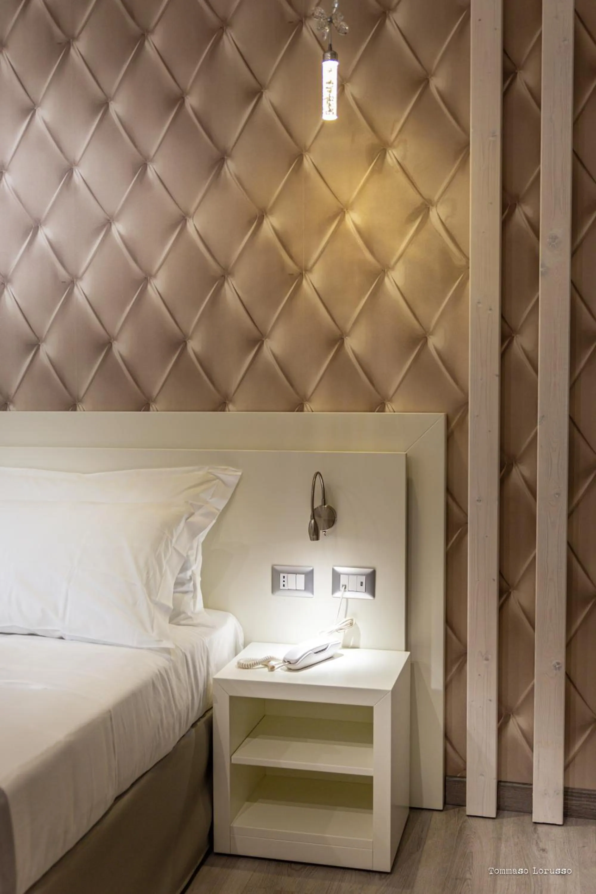 Bedroom, Bed in HOLYGOLD Suite ****