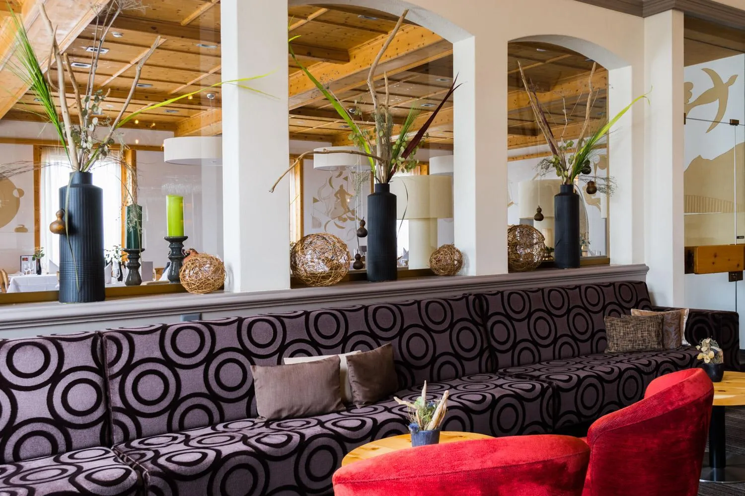 Lounge or bar in Sporthotel Pontresina