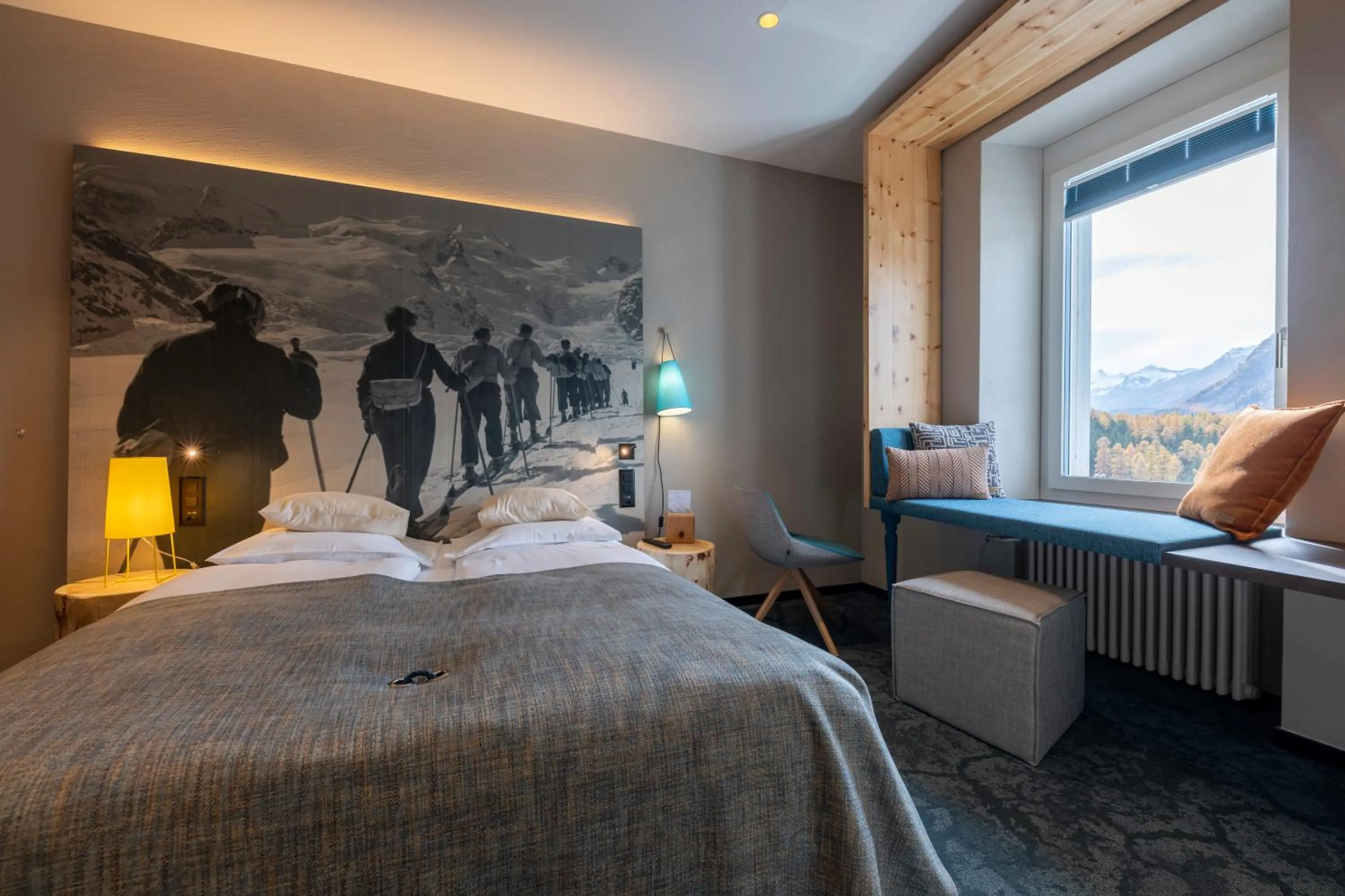 Bedroom, Bed in Sporthotel Pontresina