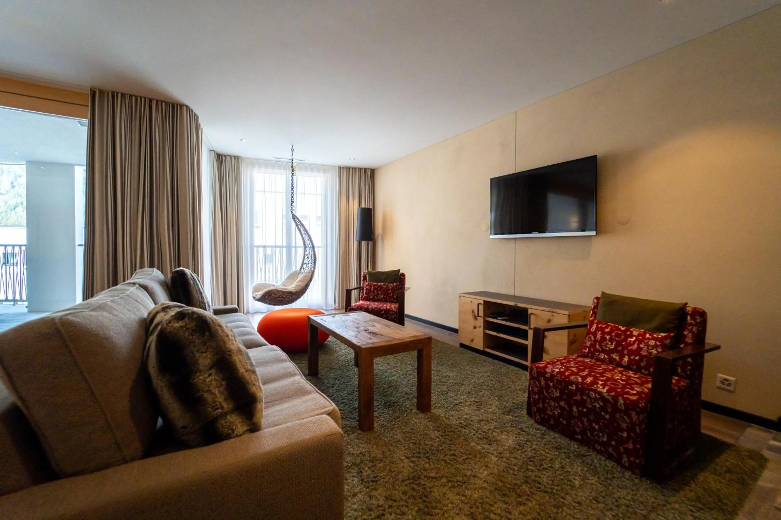 Living room in Sporthotel Pontresina