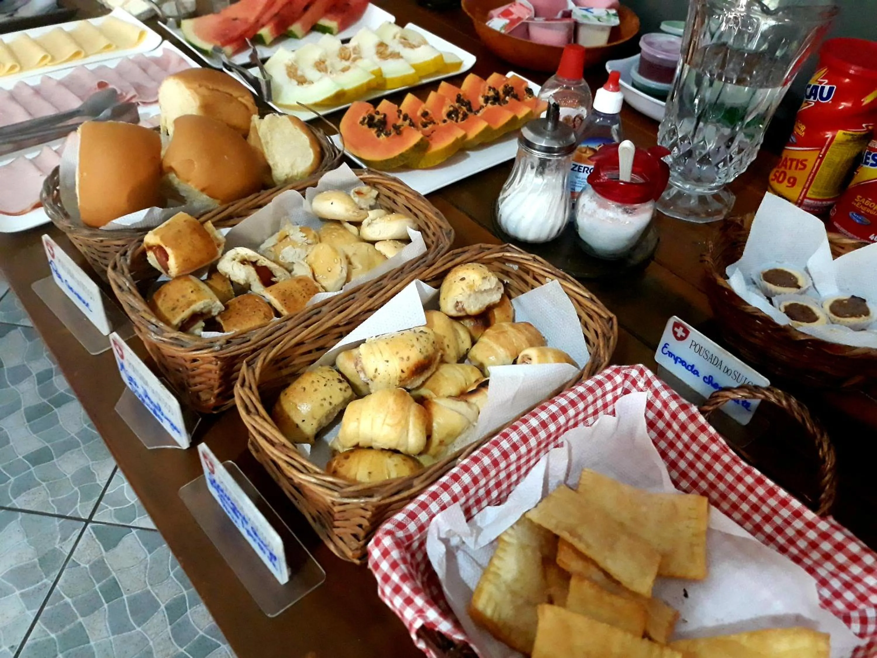 Food and drinks in Pousada do Suiço