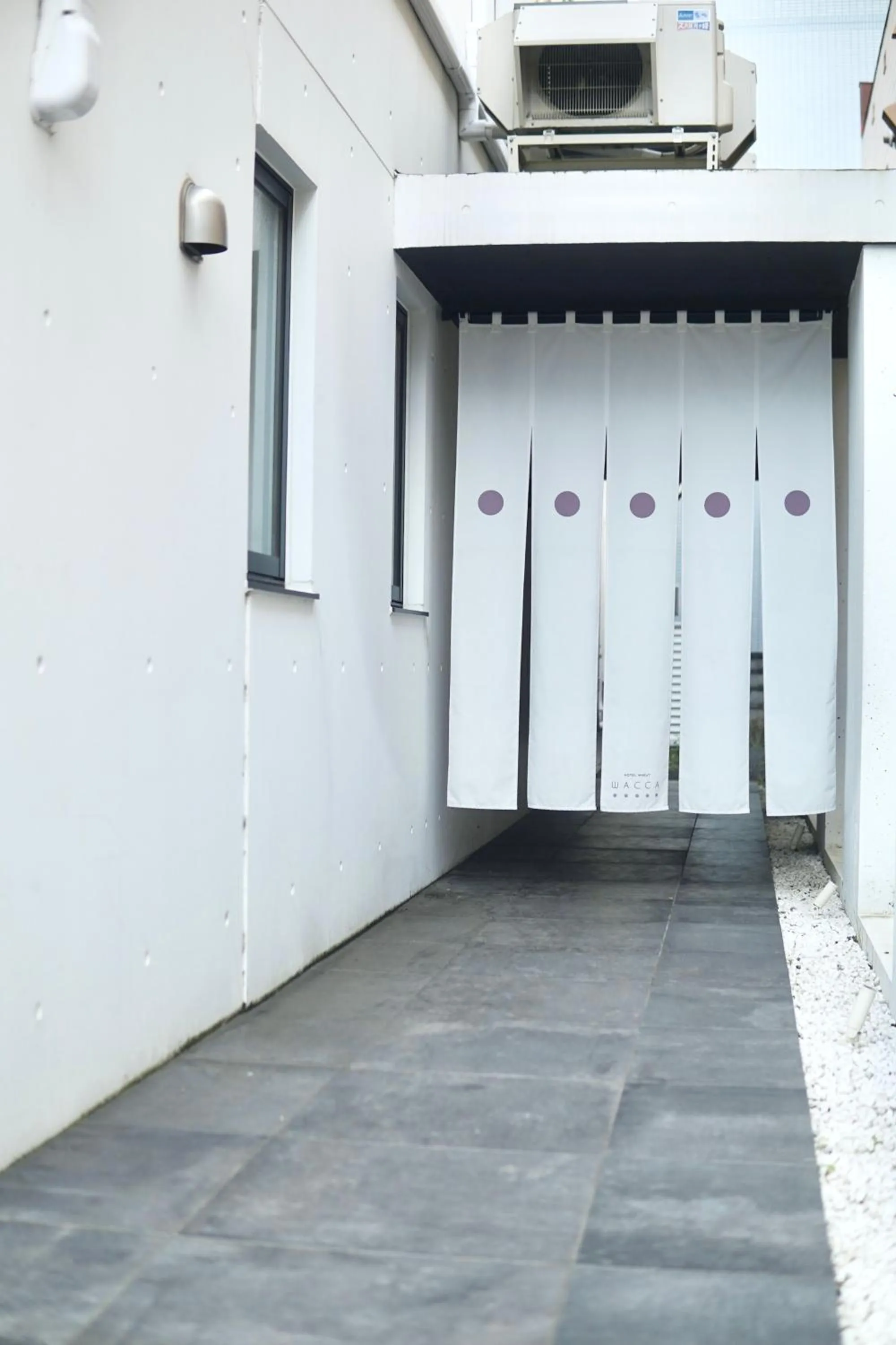 Facade/entrance in HOTEL WHEAT WACCA