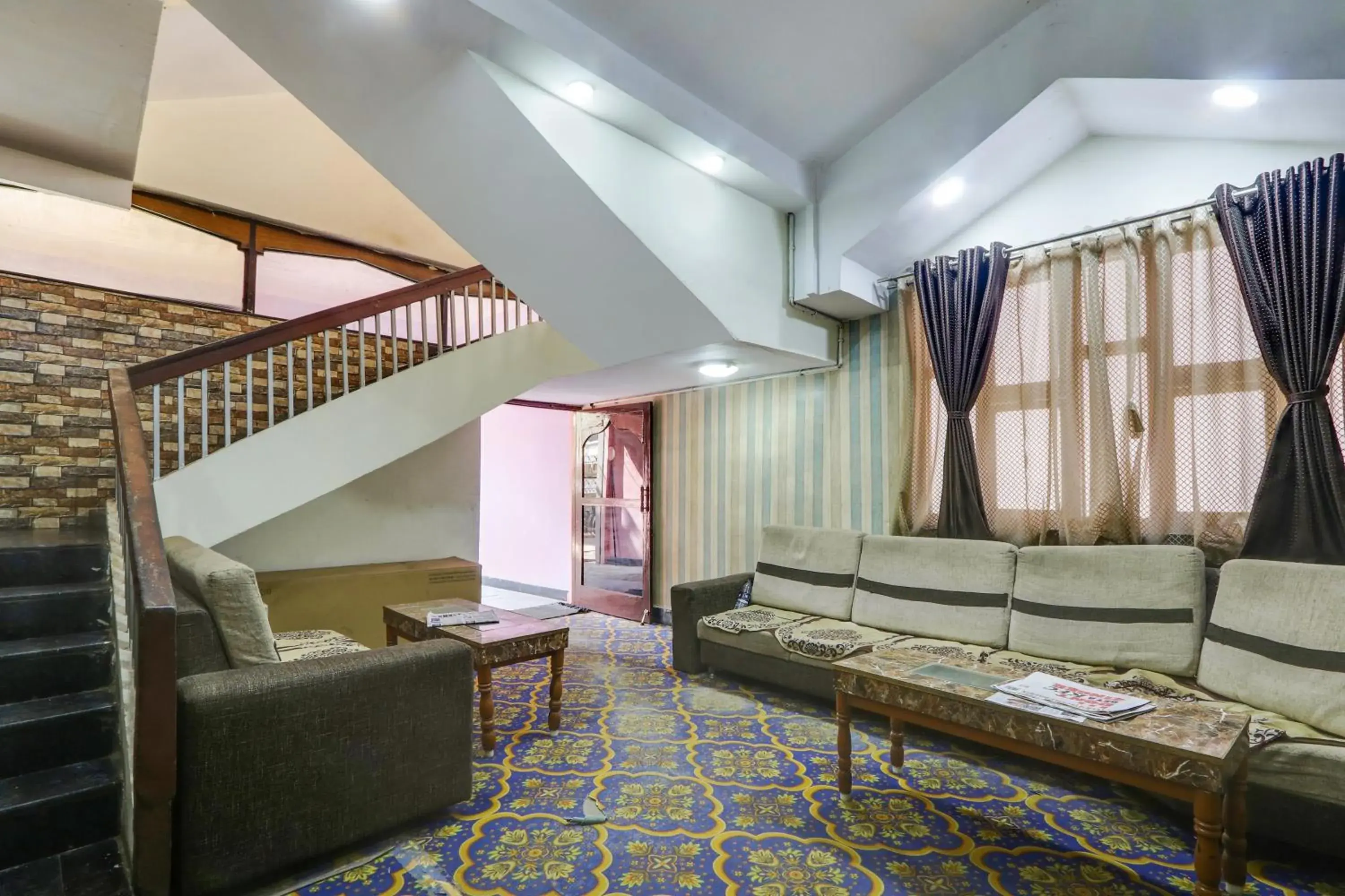 Hotel O Grand Hotel And Lodge Hotel O Grand Hotel And Lodge