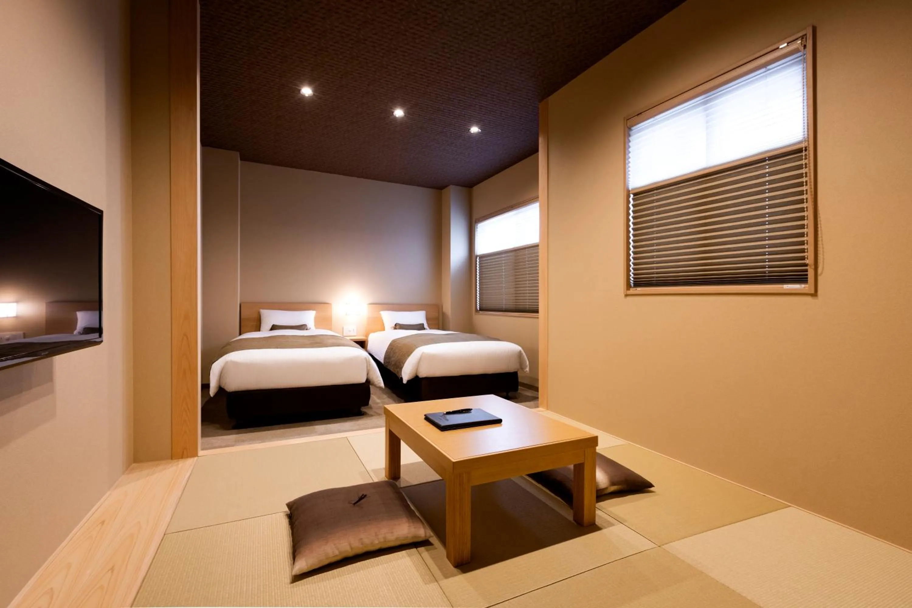 Photo of the whole room, Bed in Rinn Kitagomon