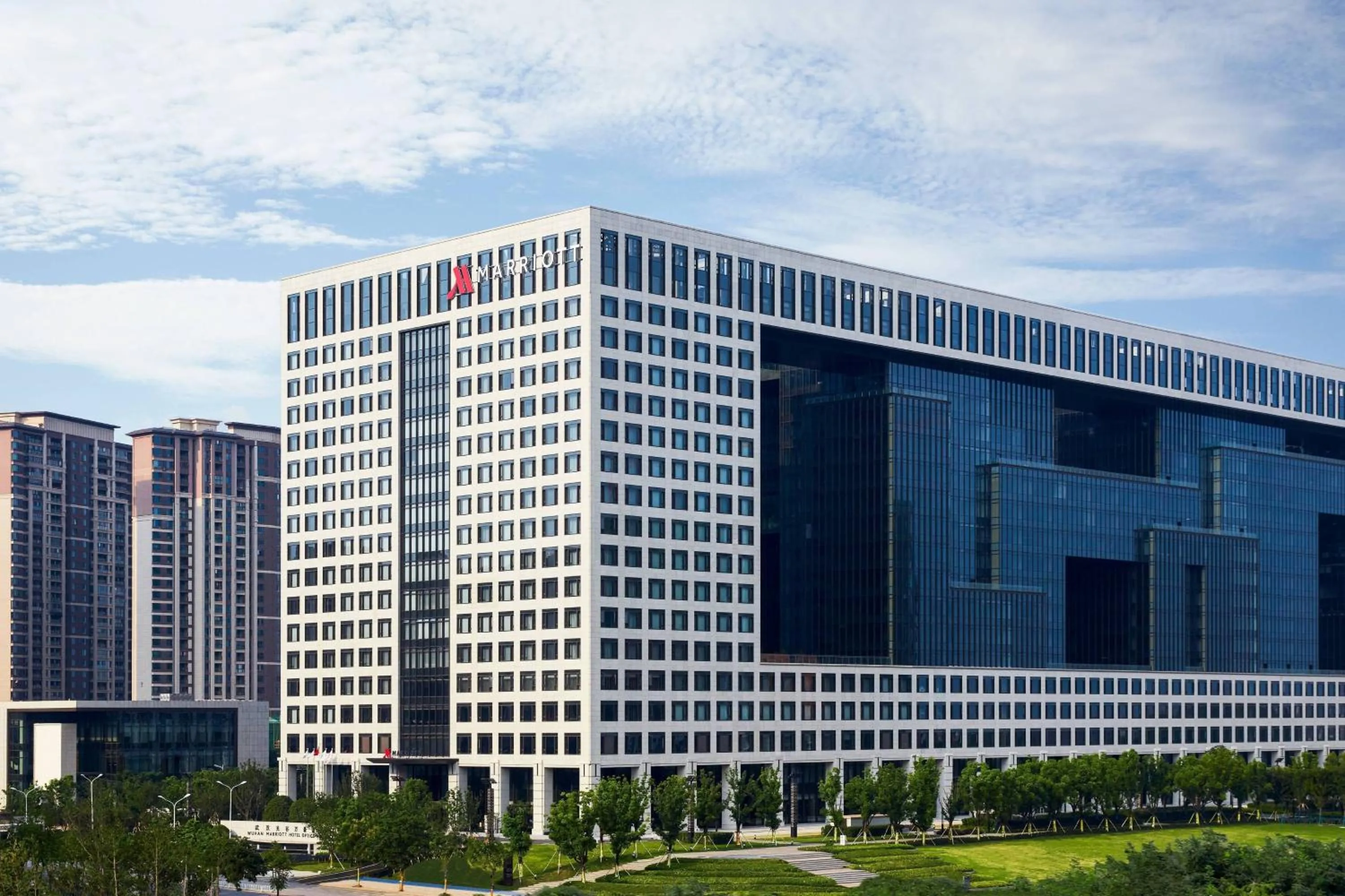 Property building in Wuhan Marriott Hotel Optics Valley