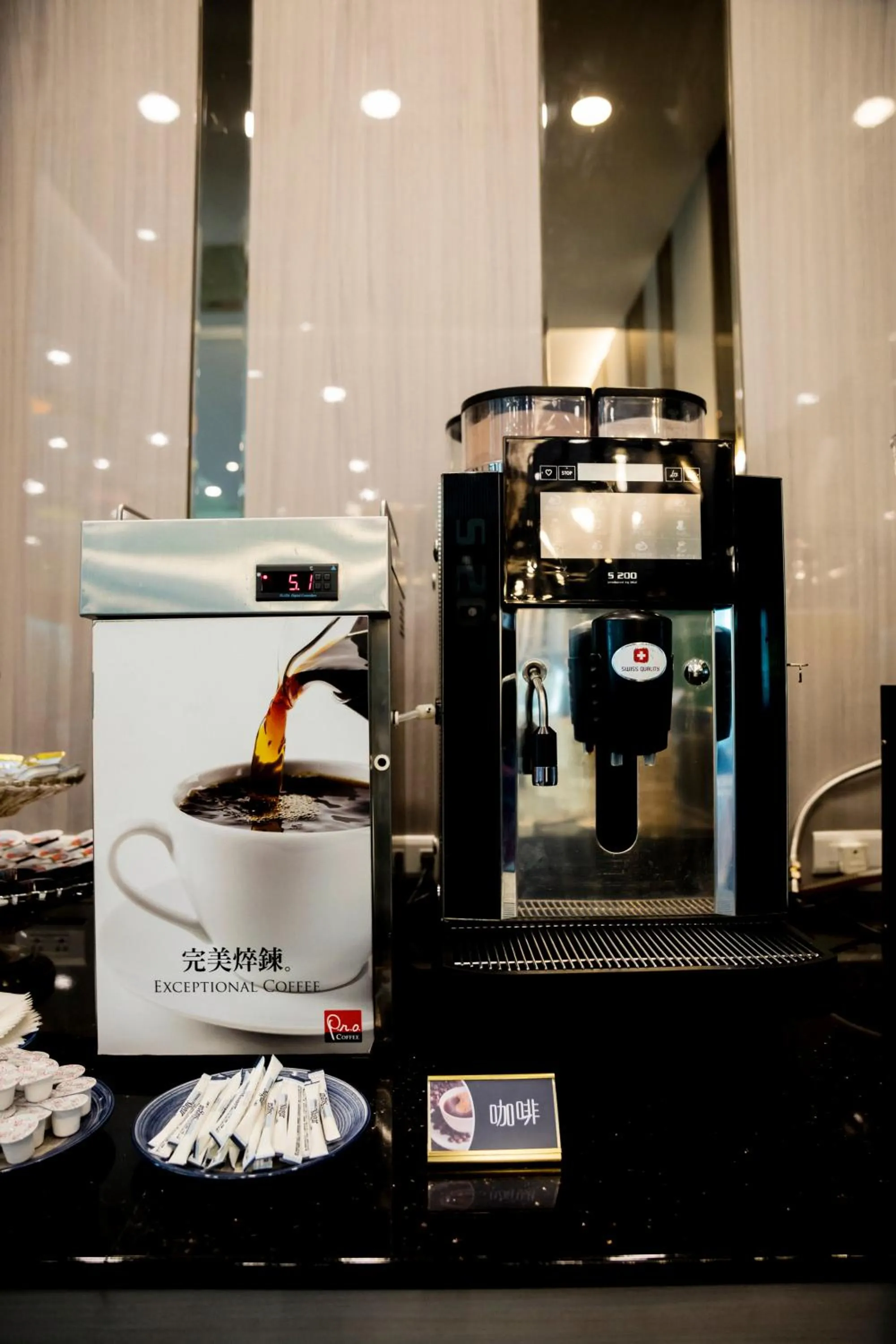 Breakfast in Grand Hotel Lili