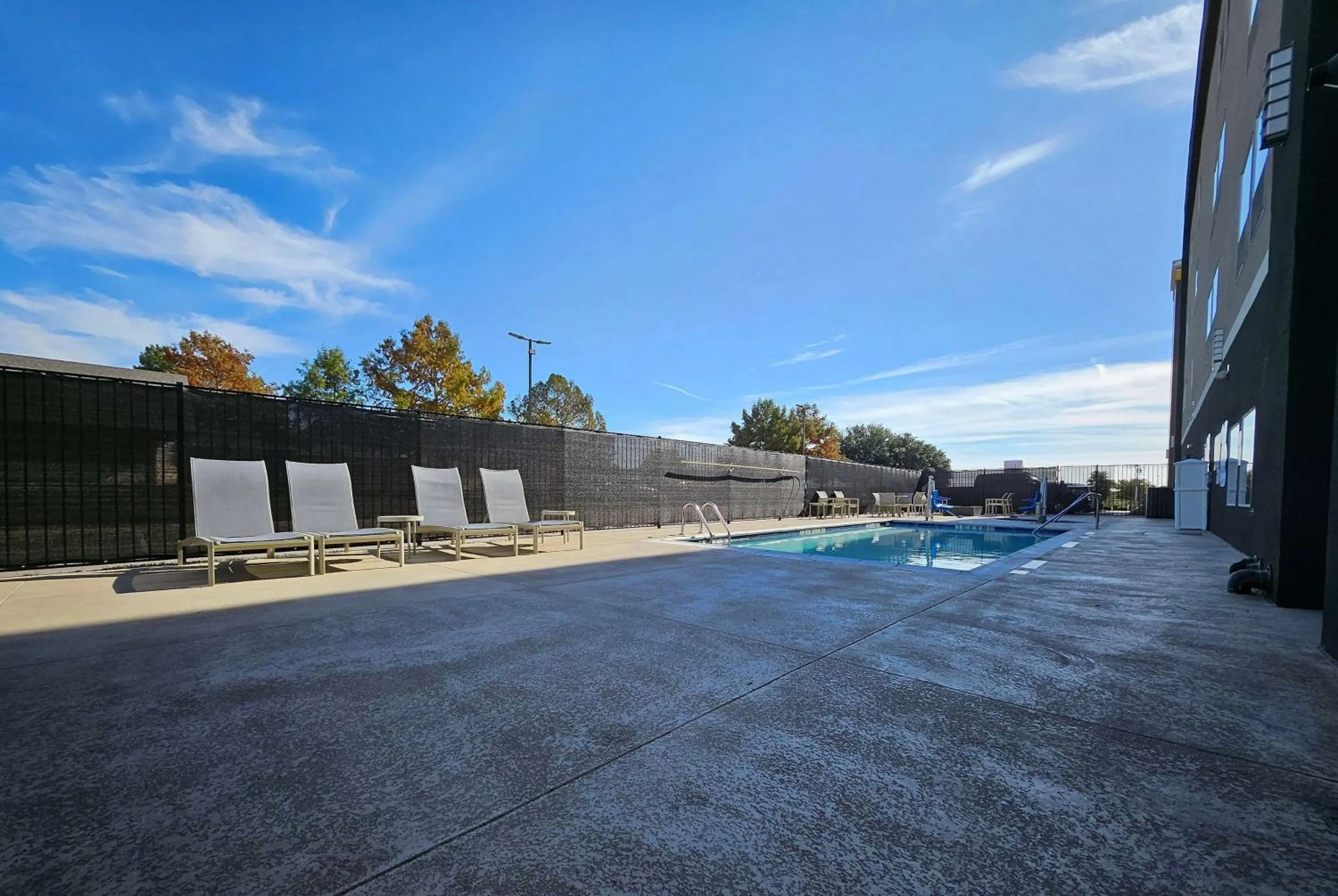 Pool view in La Quinta Inn & Suites by Wyndham - Red Oak TX IH-35E