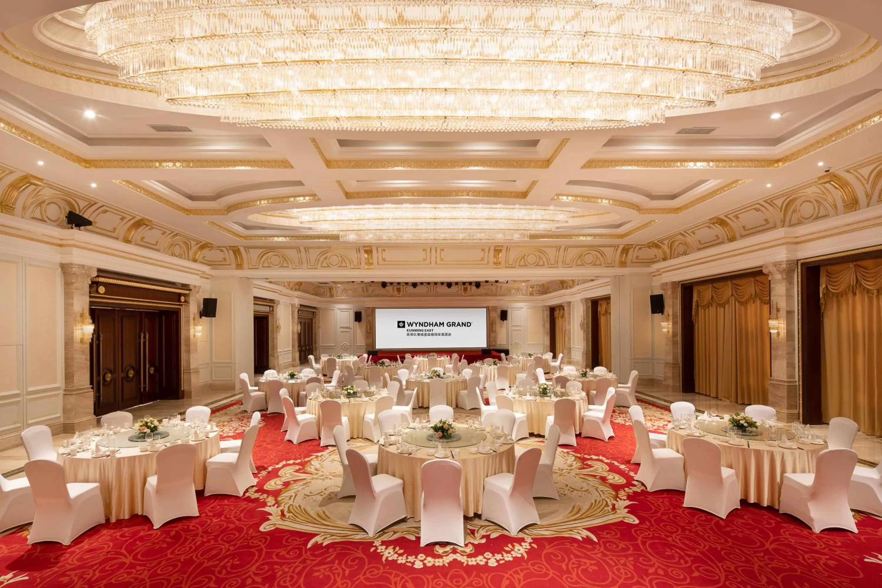 Business facilities in Wyndham Grand Kunming East