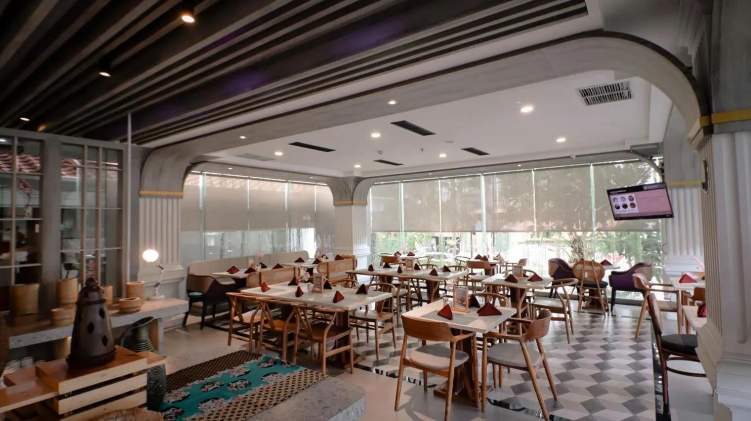 Restaurant/places to eat in FIM by Zigna