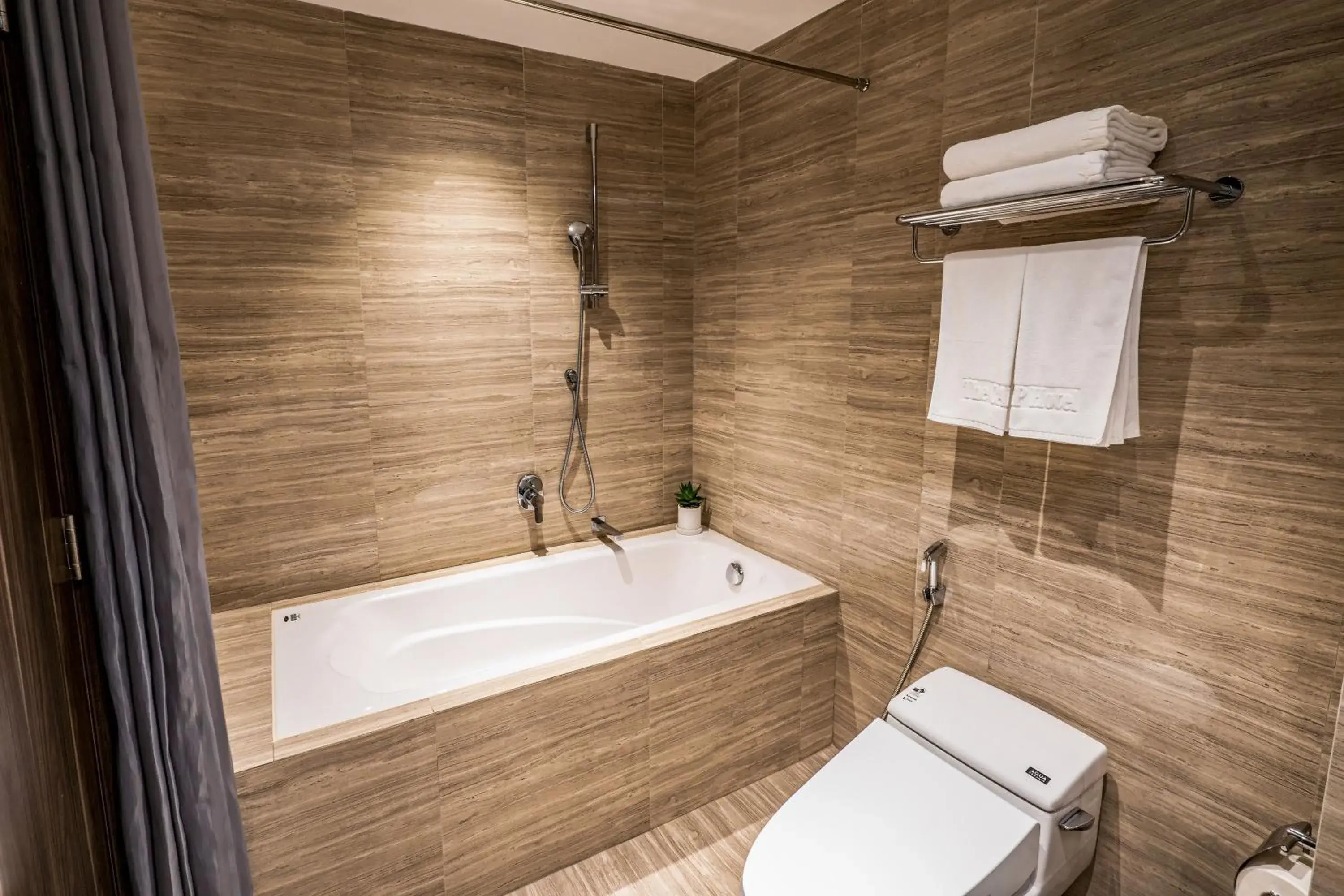 Quadruple Room in The Cap Hotel Quadruple Room in The Cap Hotel