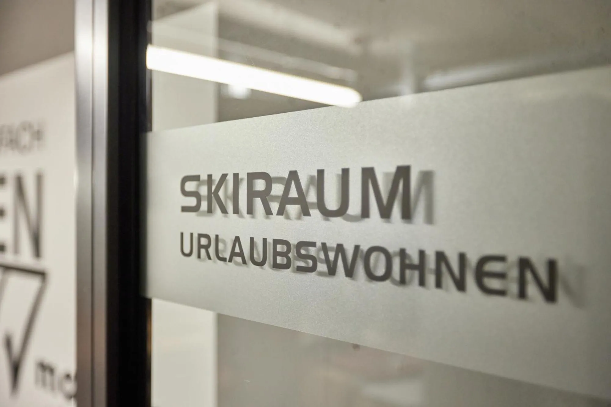 Skiing in moun10 urlaubswohnen