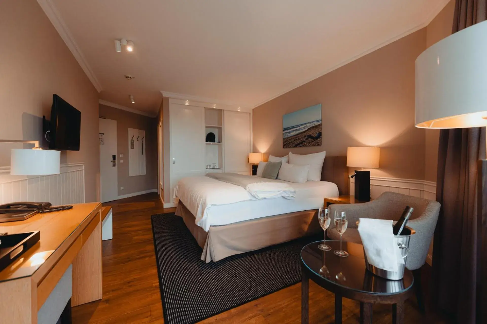 Deluxe Double Room in ConventGarten Hotel & Restaurant - am Nord-Ostsee-Kanal Deluxe Double Room in ConventGarten Hotel & Restaurant - am Nord-Ostsee-Kanal