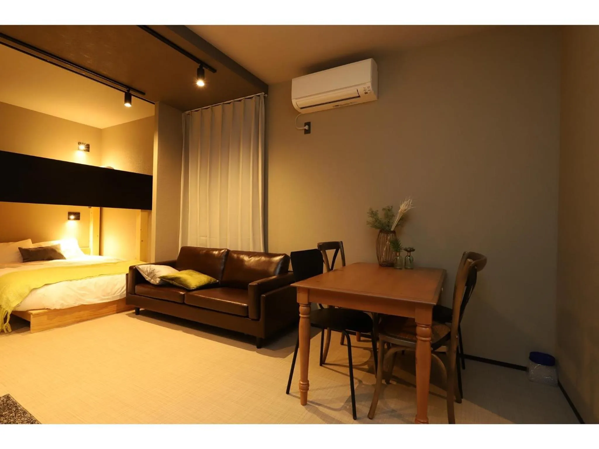 Living room, Bed in Uchi Living Stay AOZORA