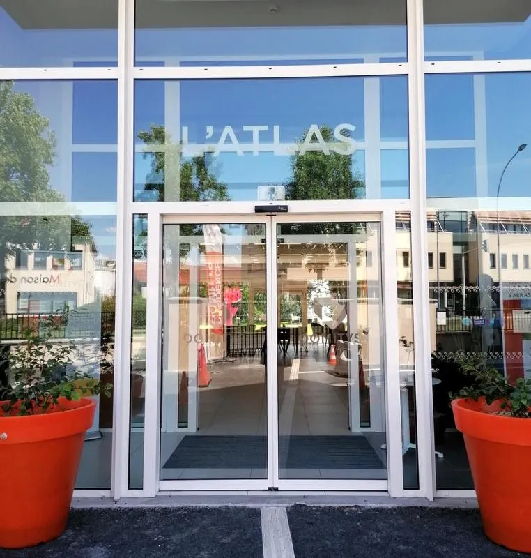 Facade/entrance in Domitys - L'Atlas