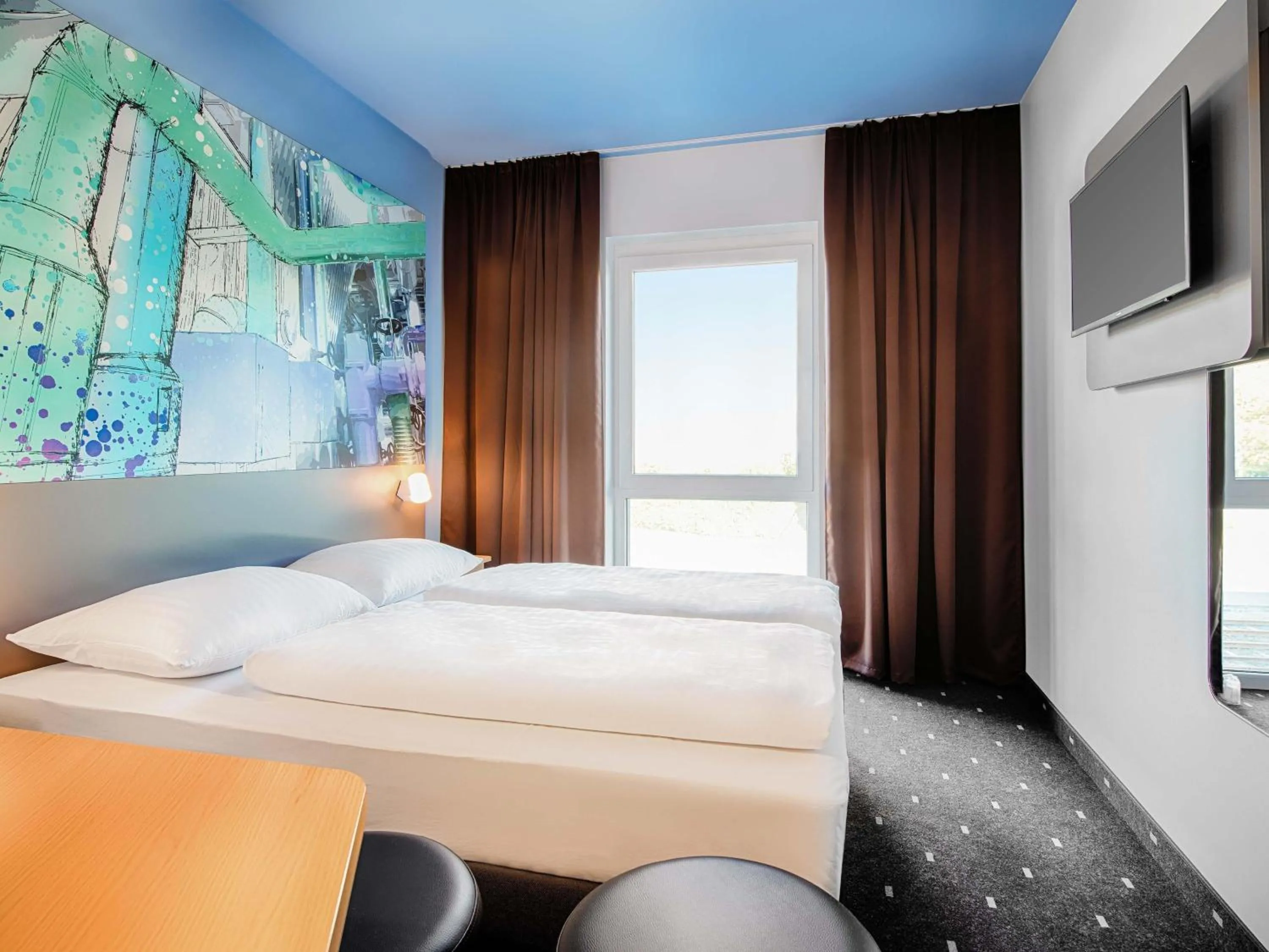 Photo of the whole room, Bed in B&B Hotel Chemnitz