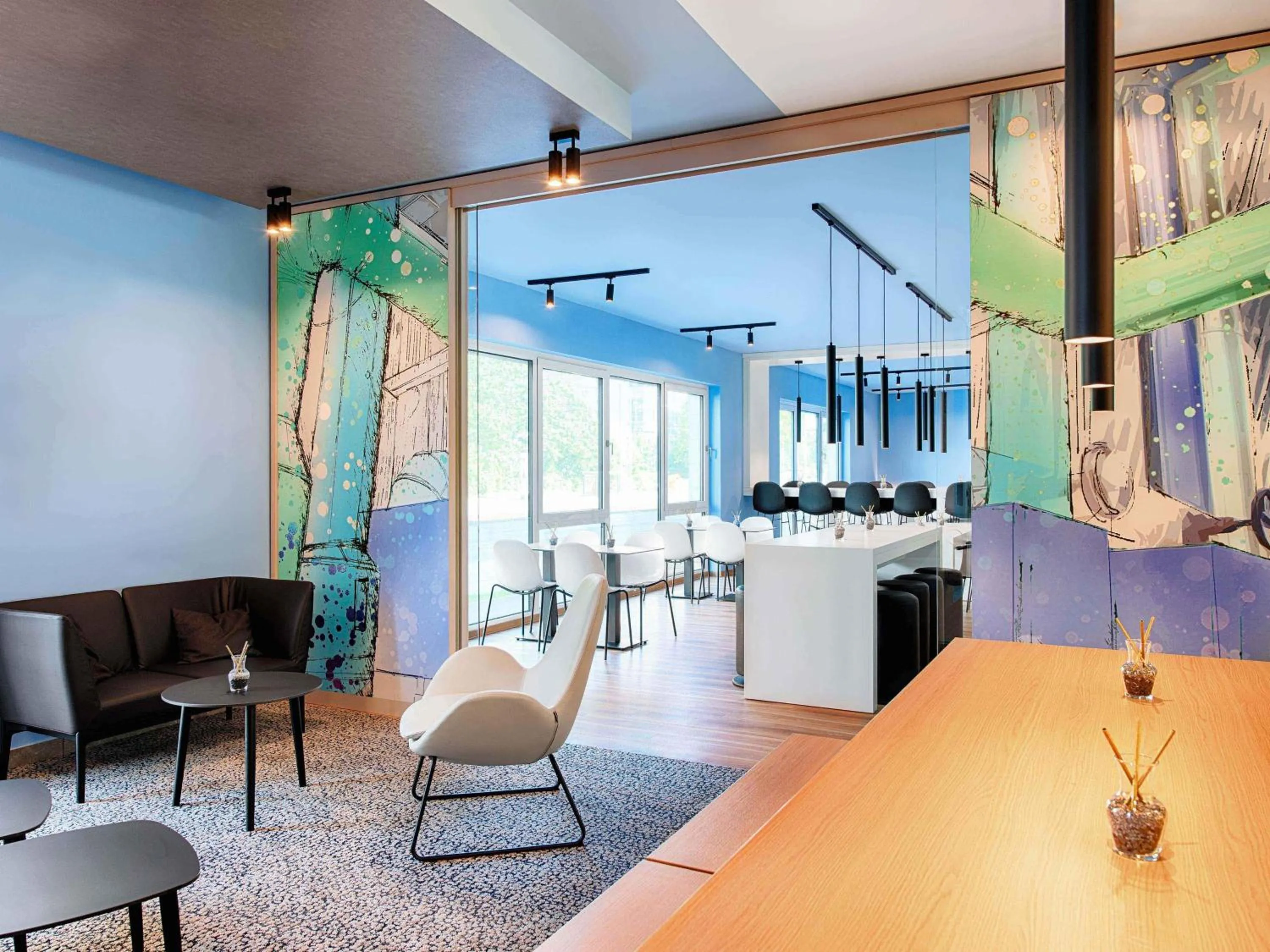 Lobby or reception in B&B Hotel Chemnitz