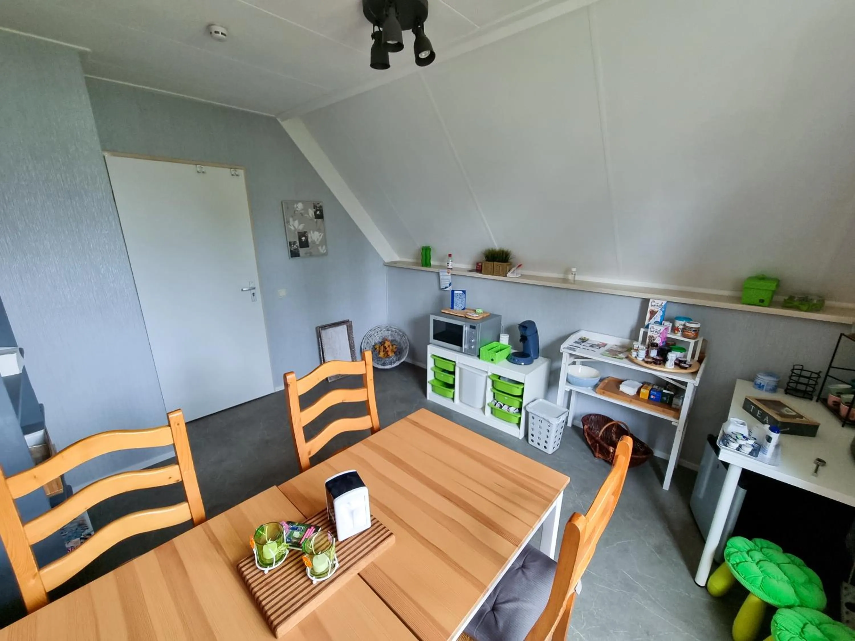 Dining area in B&B overnachting de Margriet