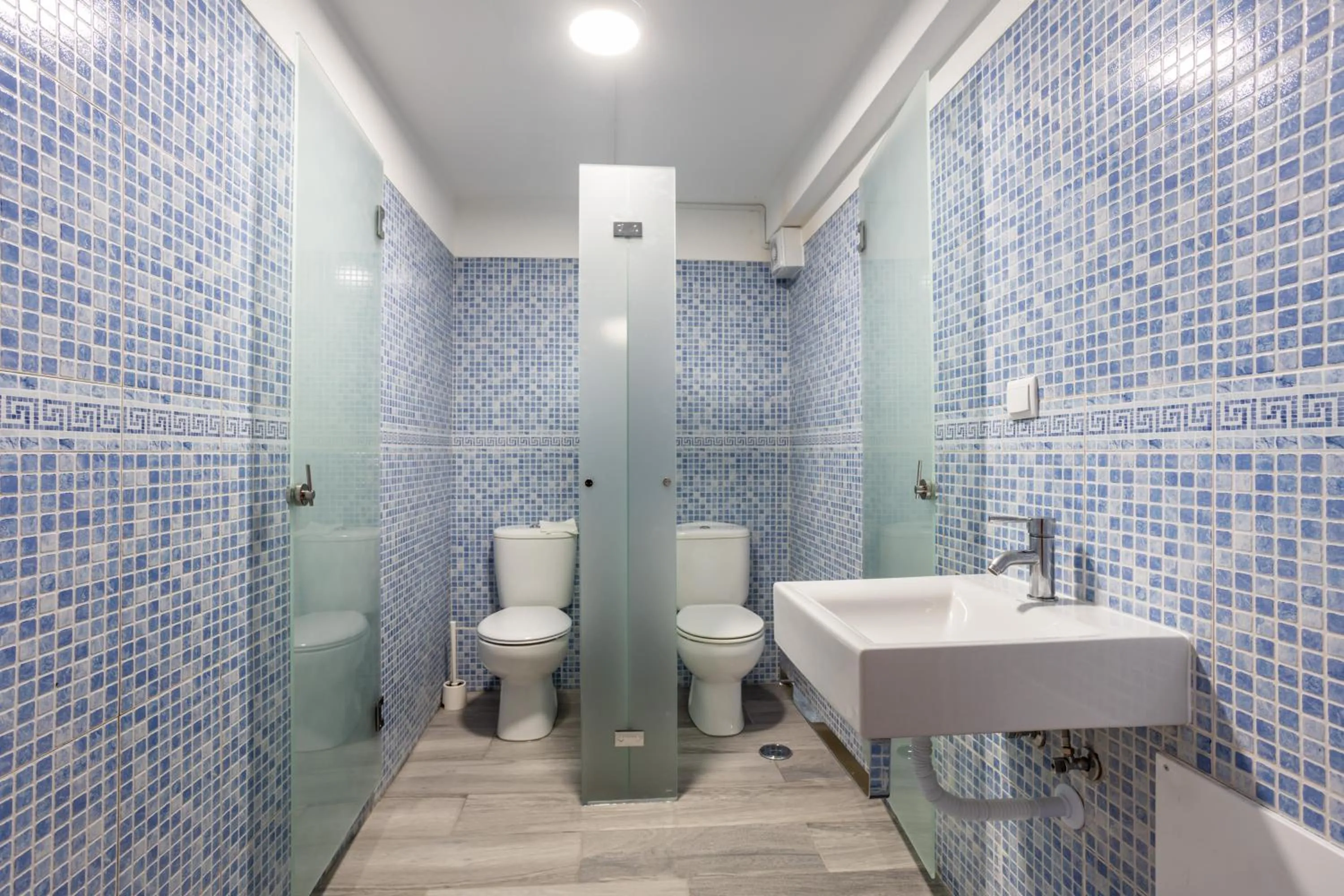 Toilet in Best Guest Residence