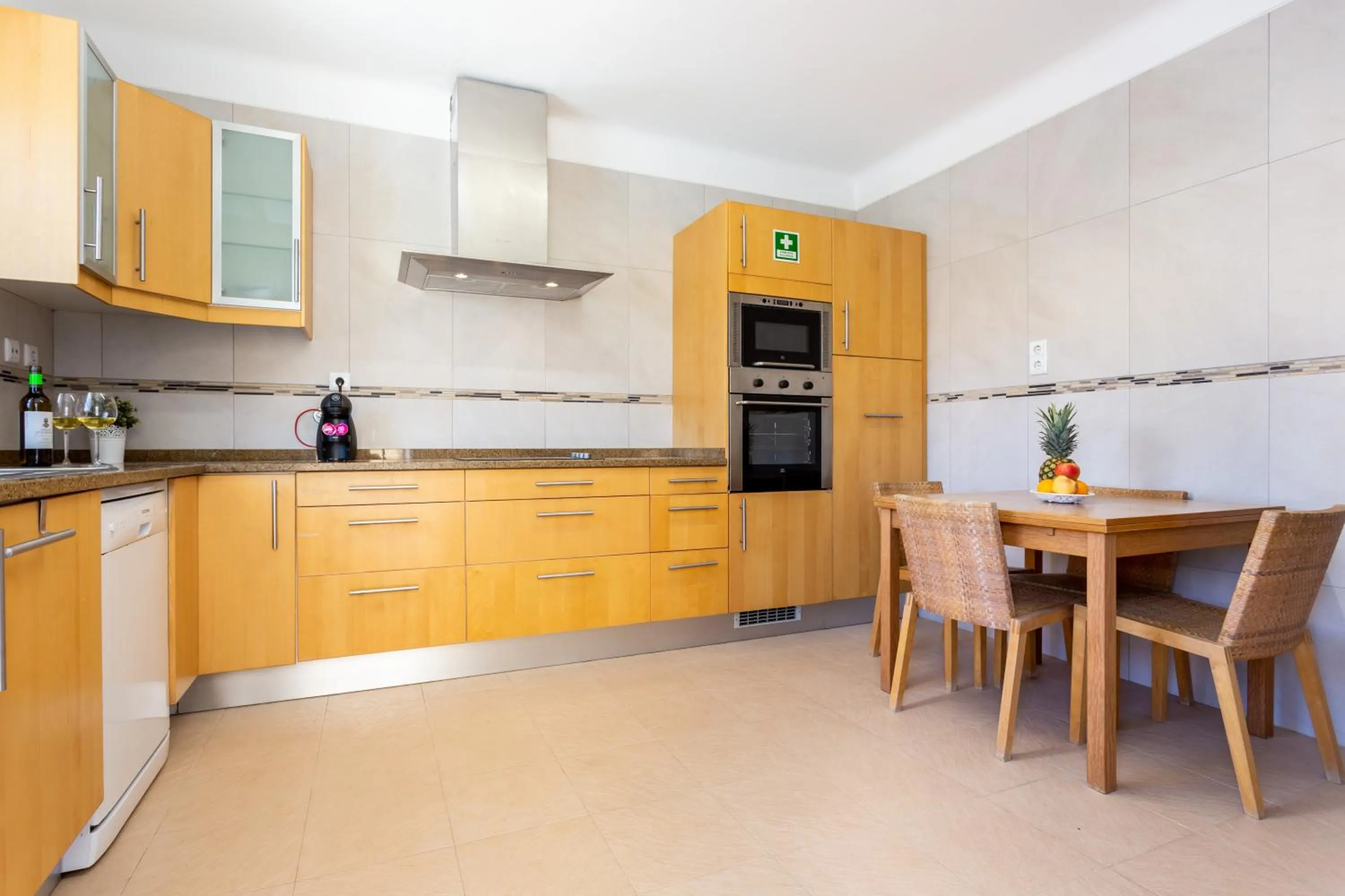Kitchen or kitchenette in Best Guest Residence