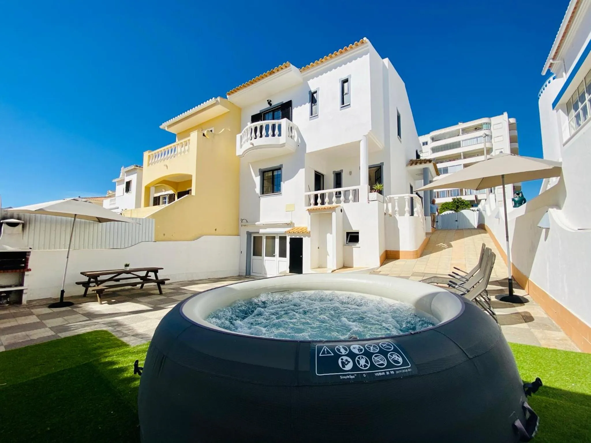 Property building in Best Guest Residence