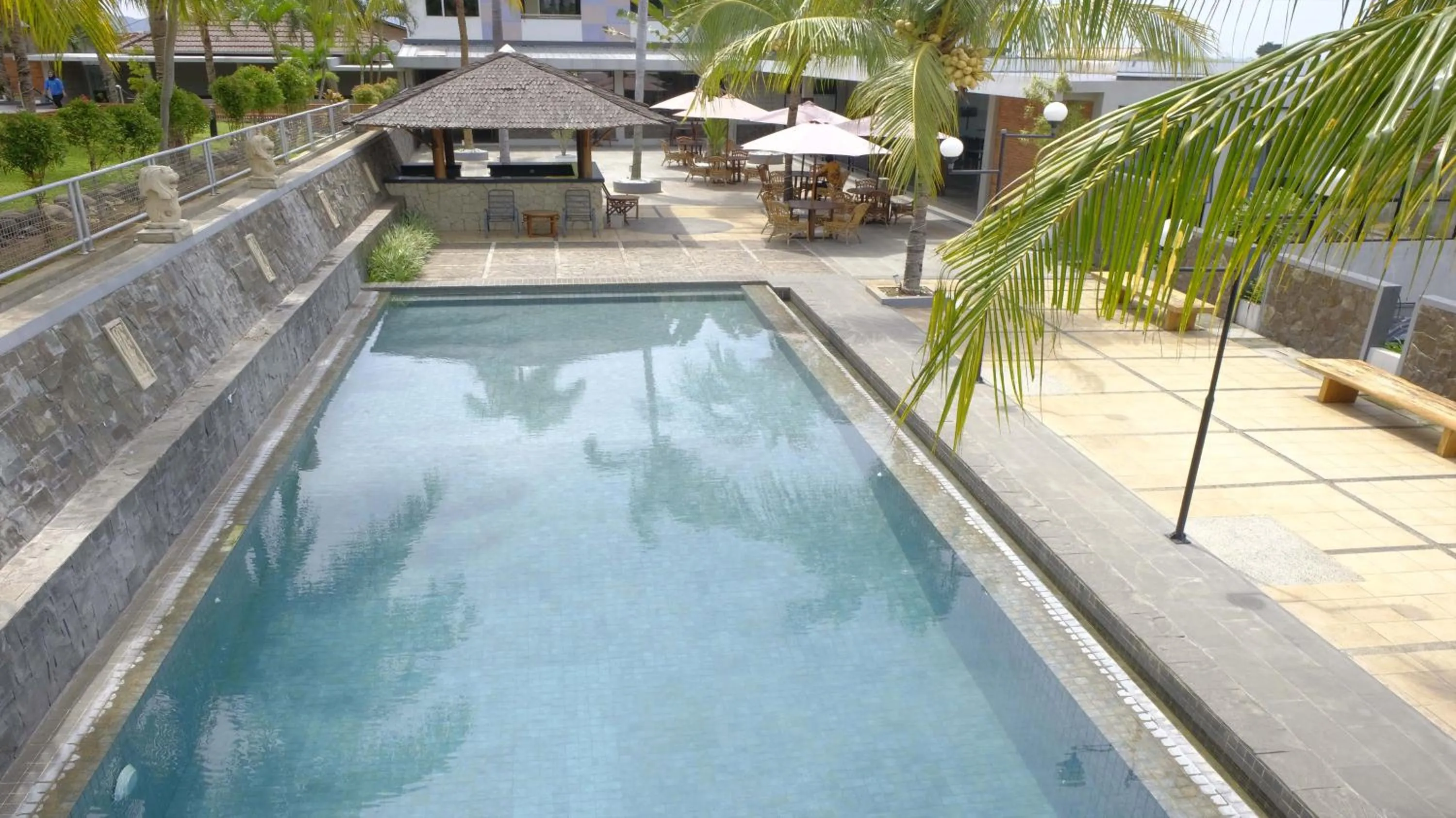 Swimming pool in Kuraya Hotel Residence