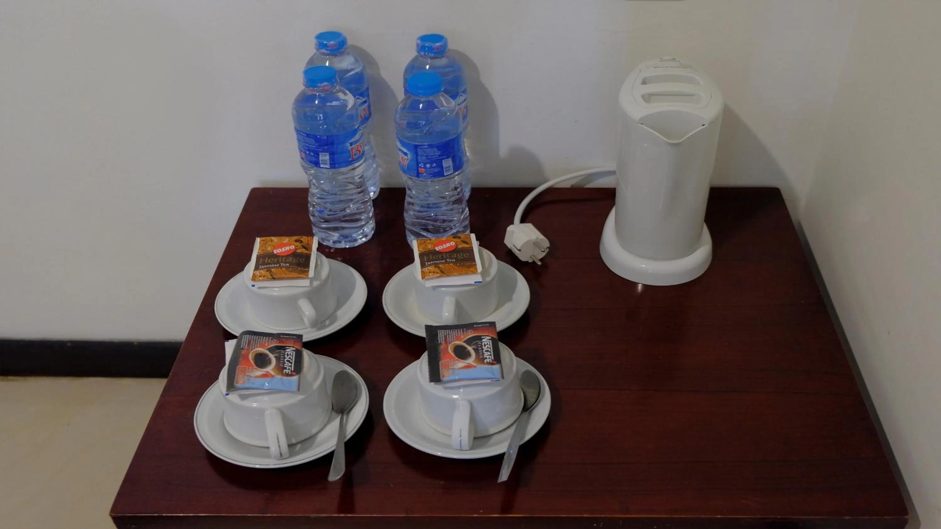 Coffee/tea facilities in Kuraya Hotel Residence