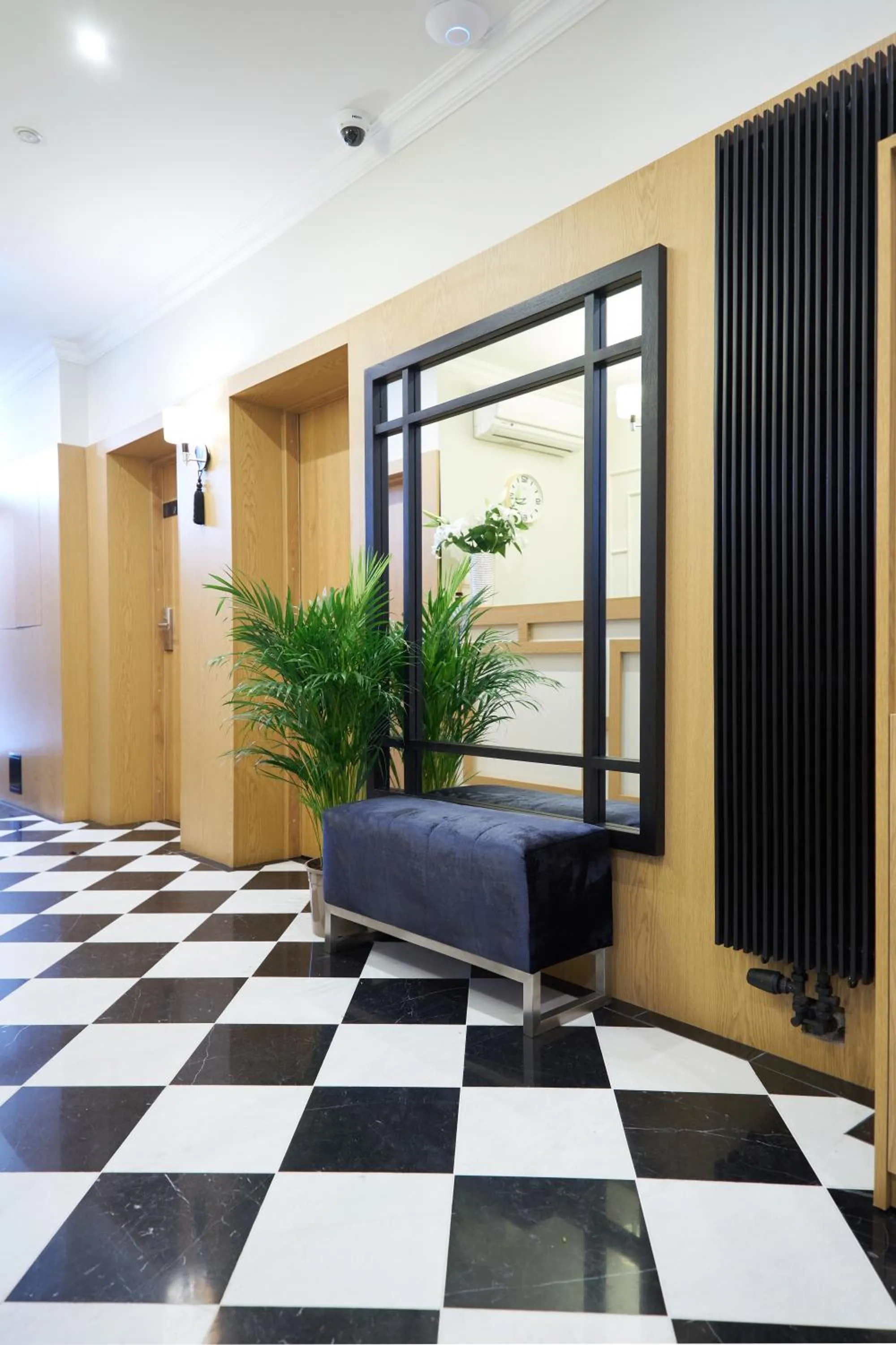 Lobby or reception in Apartamenty Klasztorna 25