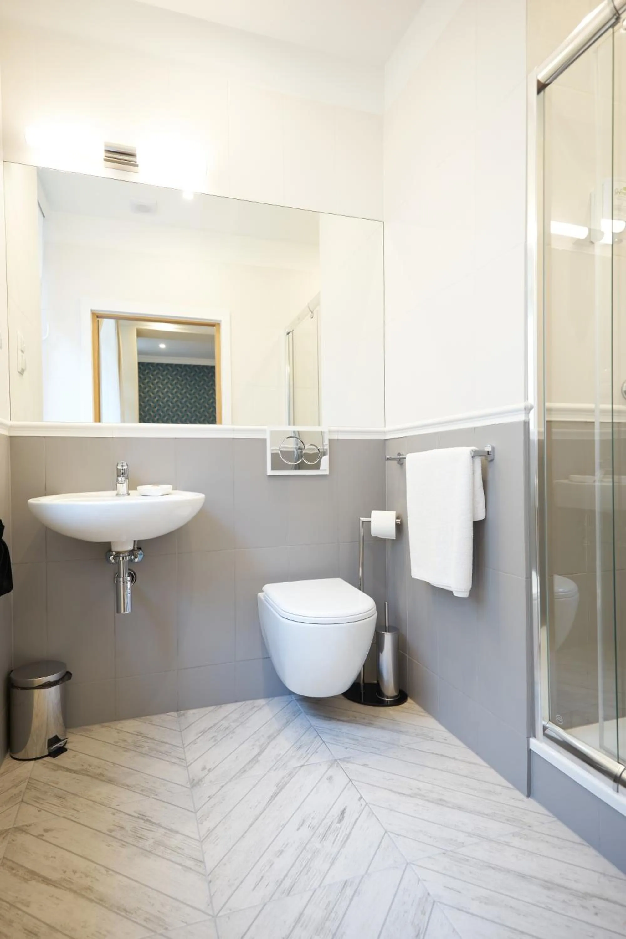 Shower in Apartamenty Klasztorna 25