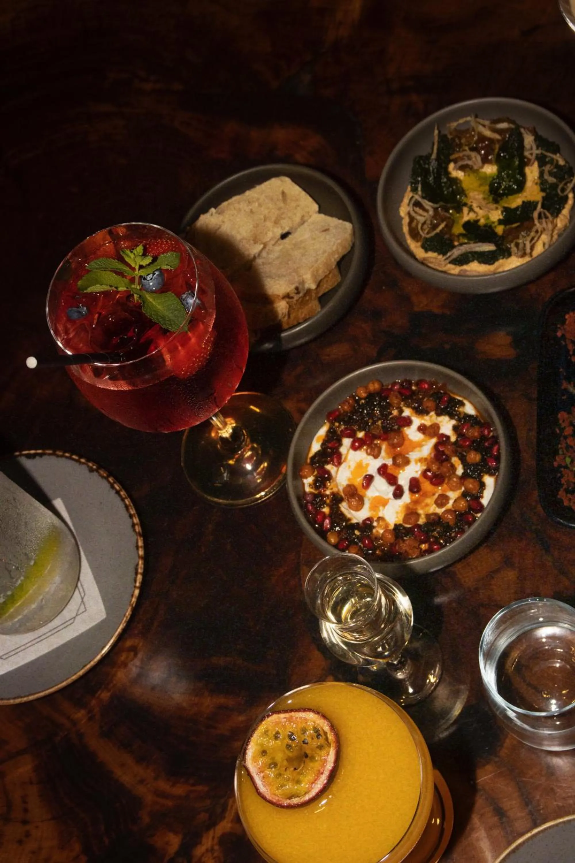 Food and drinks in Mana Sleep & Spa