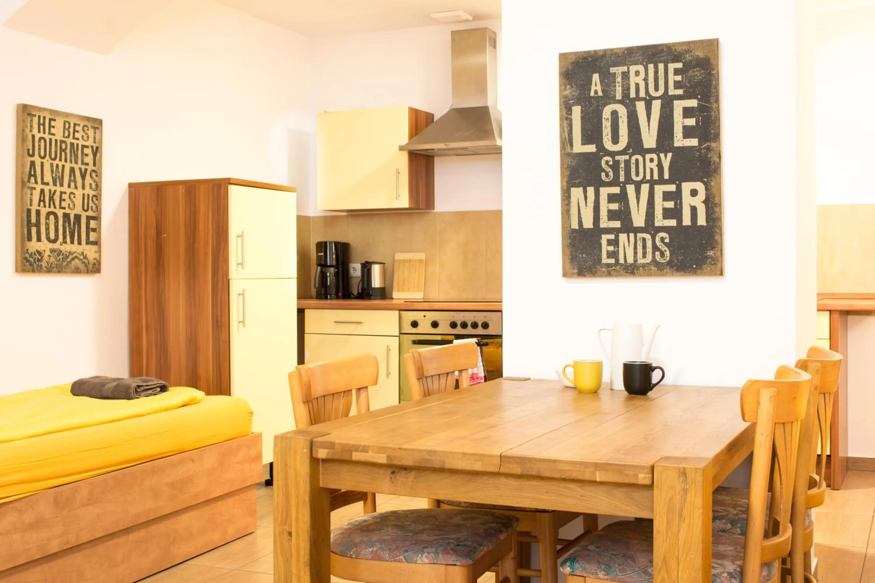 Kitchen or kitchenette in Gwuni B&B