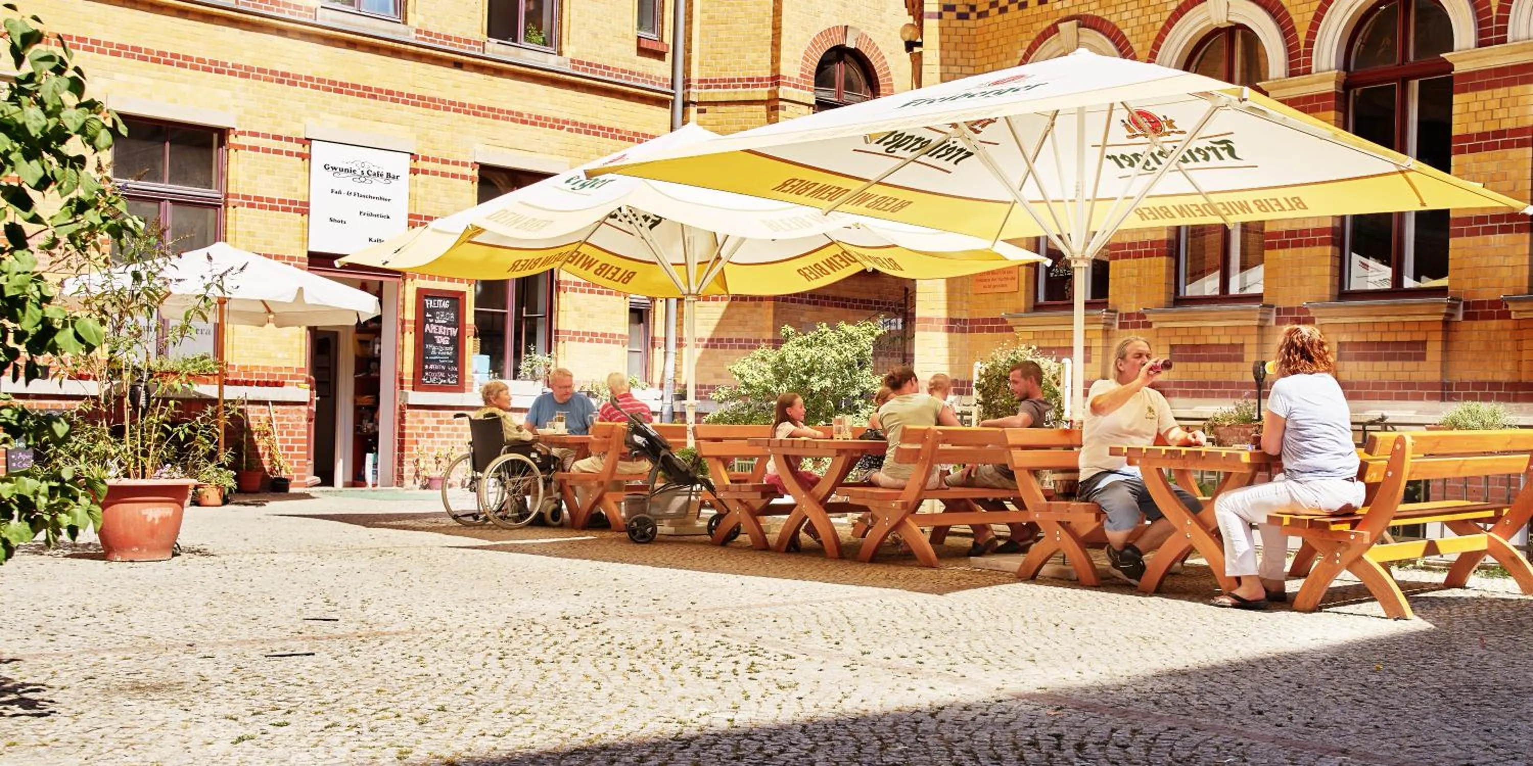 Property building in Gwuni B&B