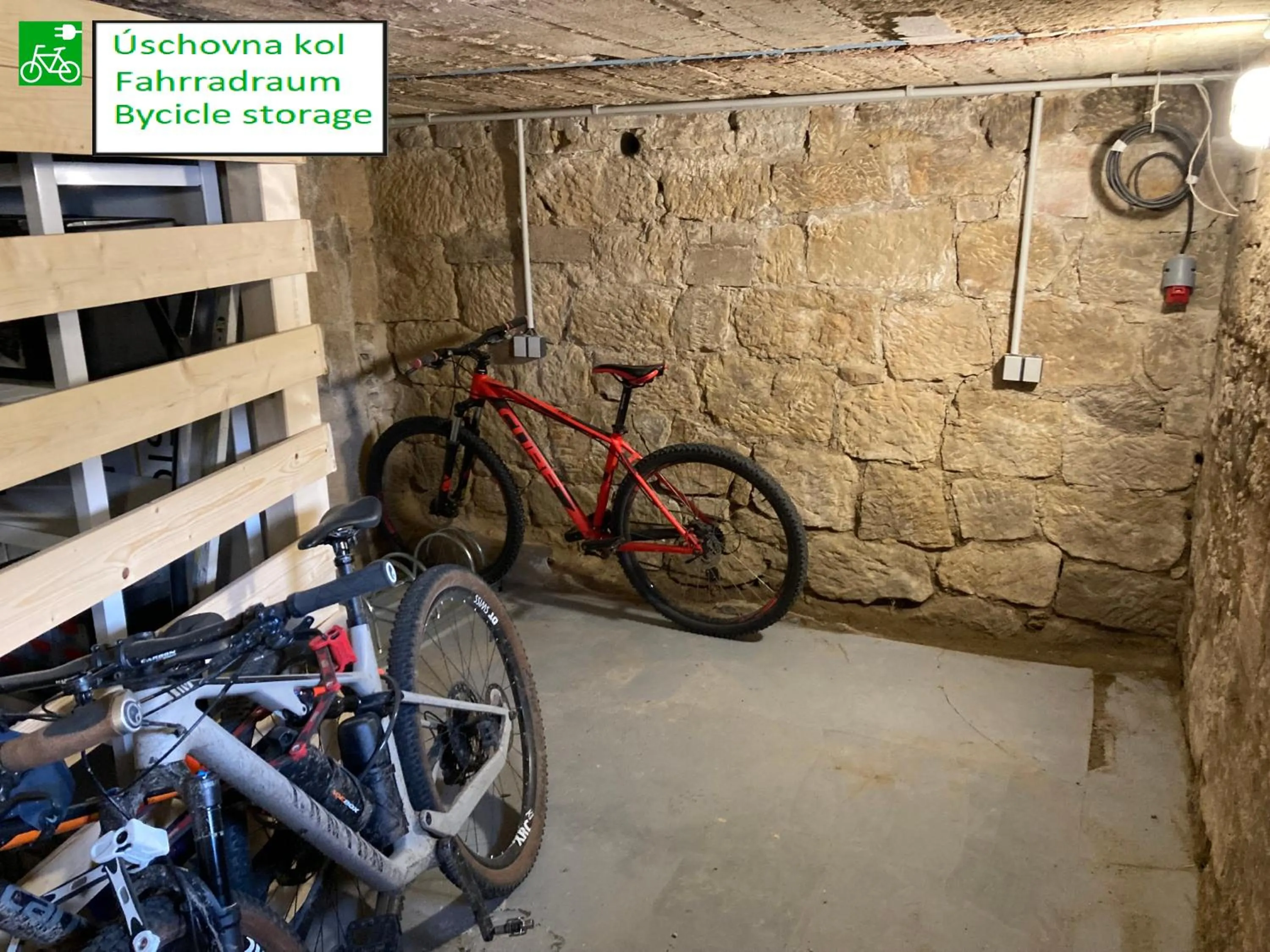 Cycling in Pension Jitřenka Hřensko - Breakfast Included & Free Parking