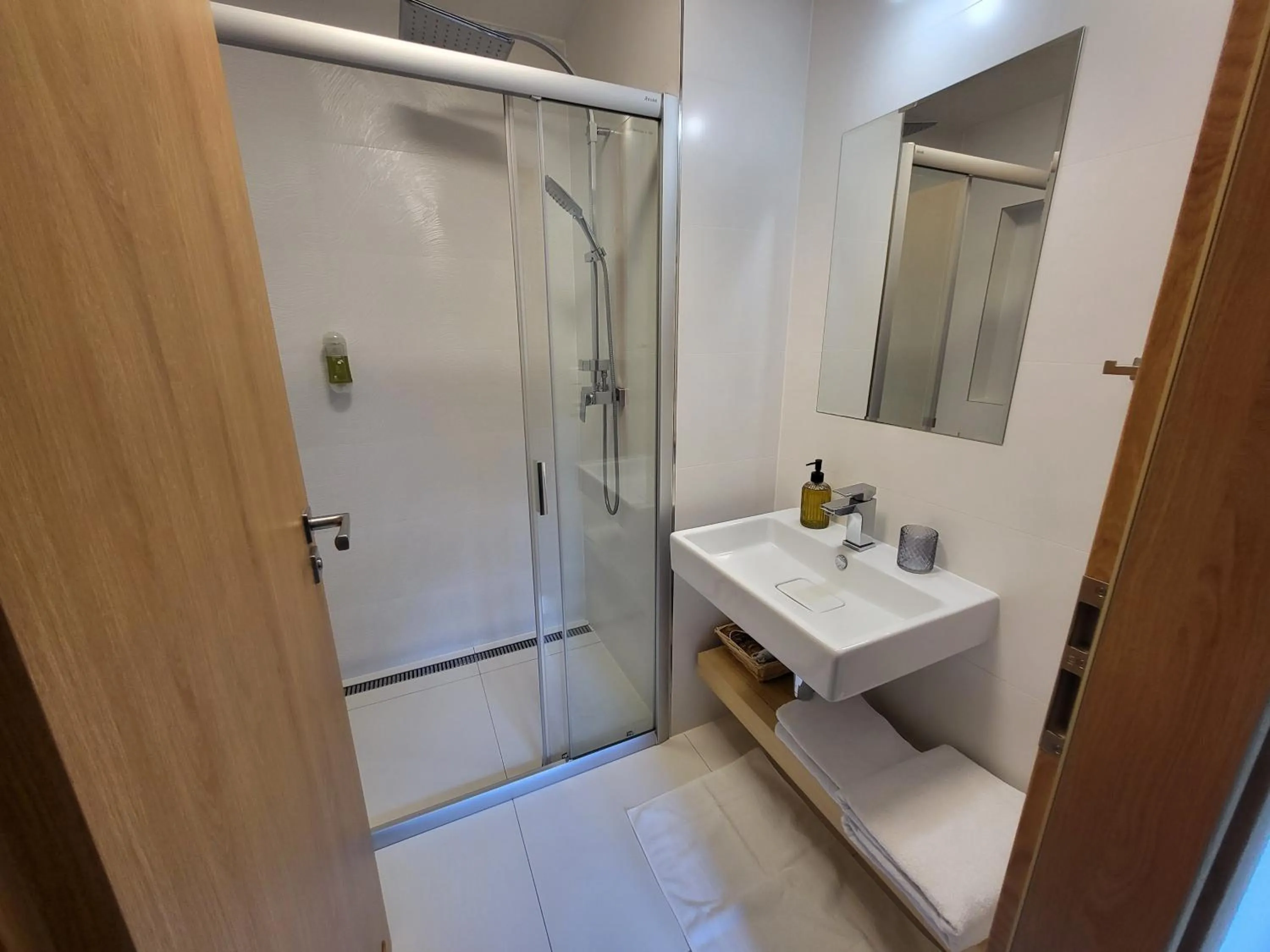 Bathroom in Pension Jitřenka Hřensko - Breakfast Included & Free Parking