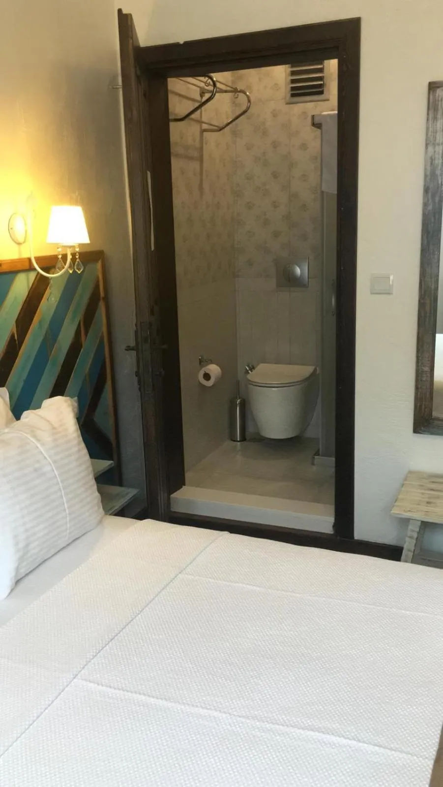 Bathroom, Bed in Trilye Bay C Konak