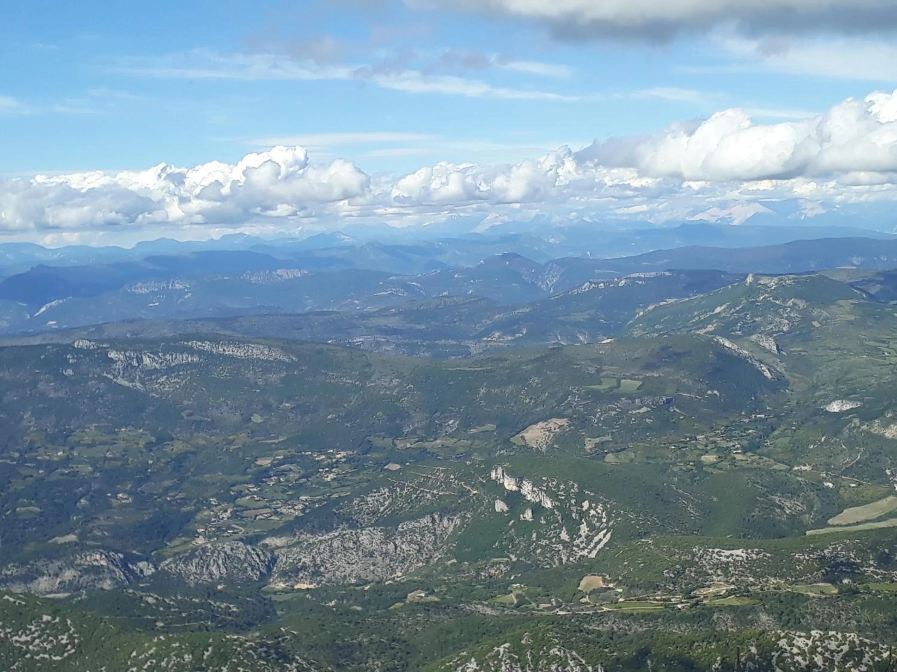 Nearby landmark in Hôtel & SPA Ventoux Provence "Domaine des Tilleuls"